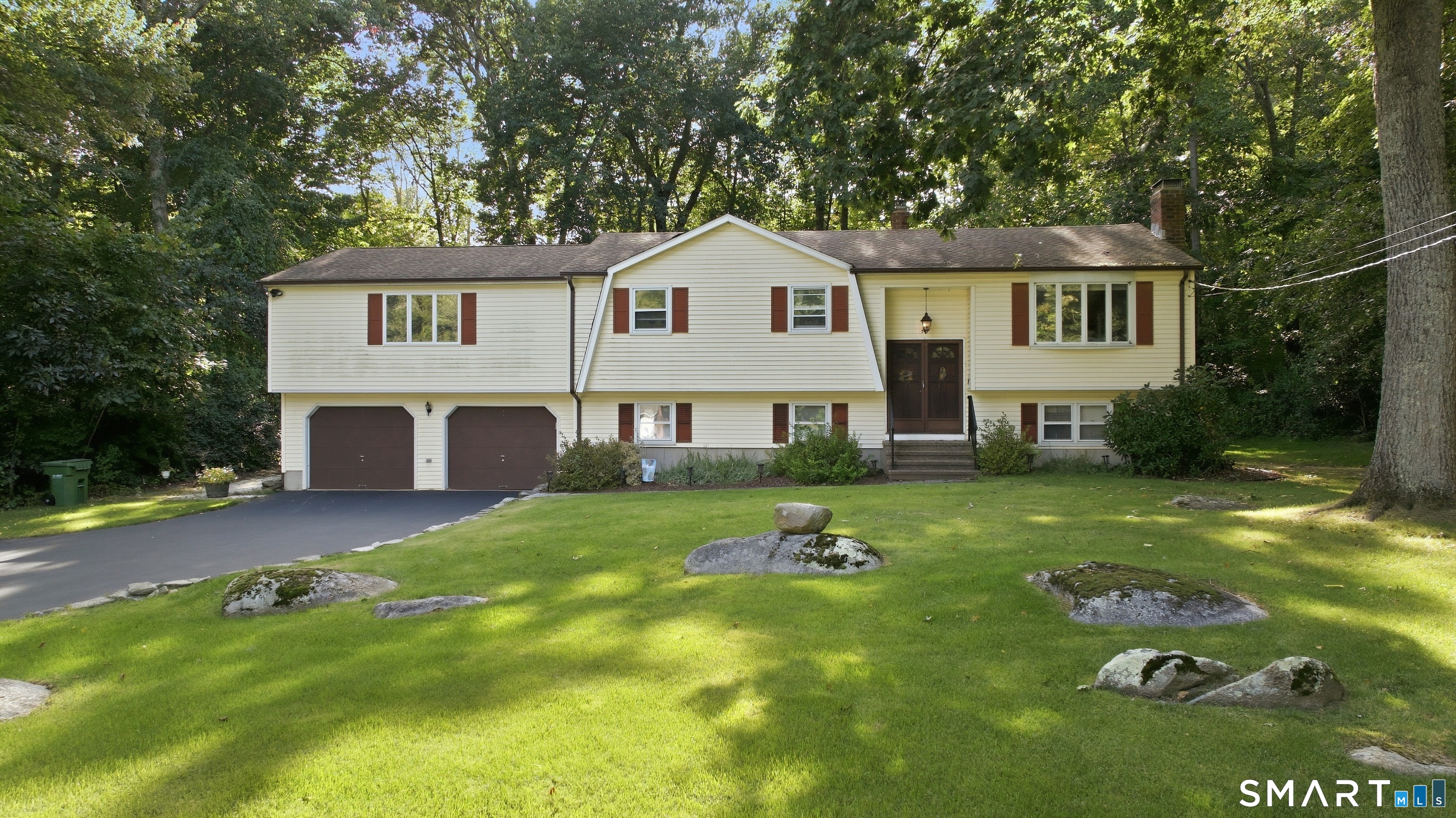 19 Crestwood Drive