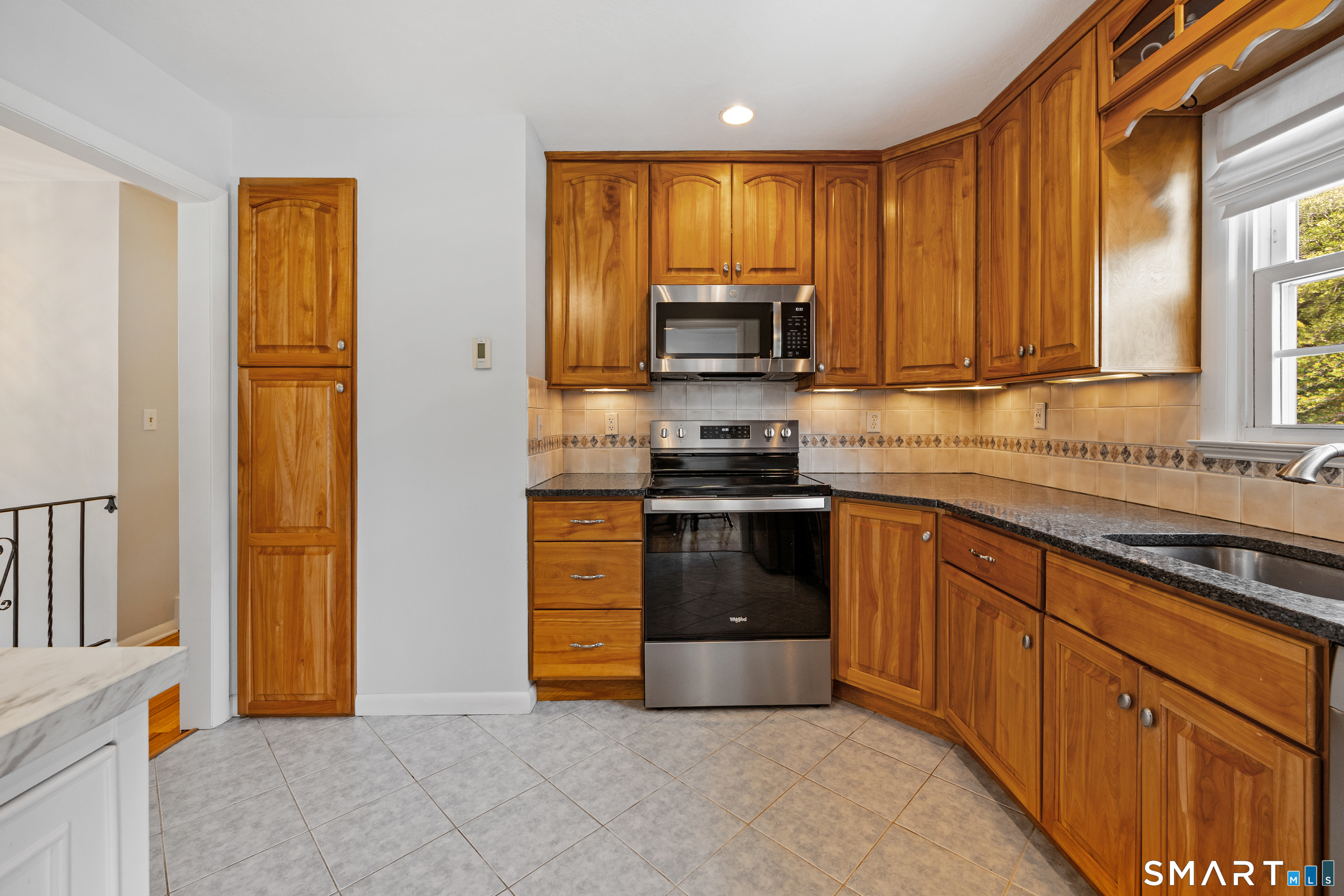 18 Sharon Drive photo 12