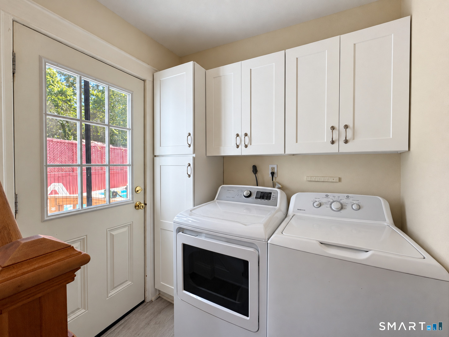 561 Savin Avenue photo 13