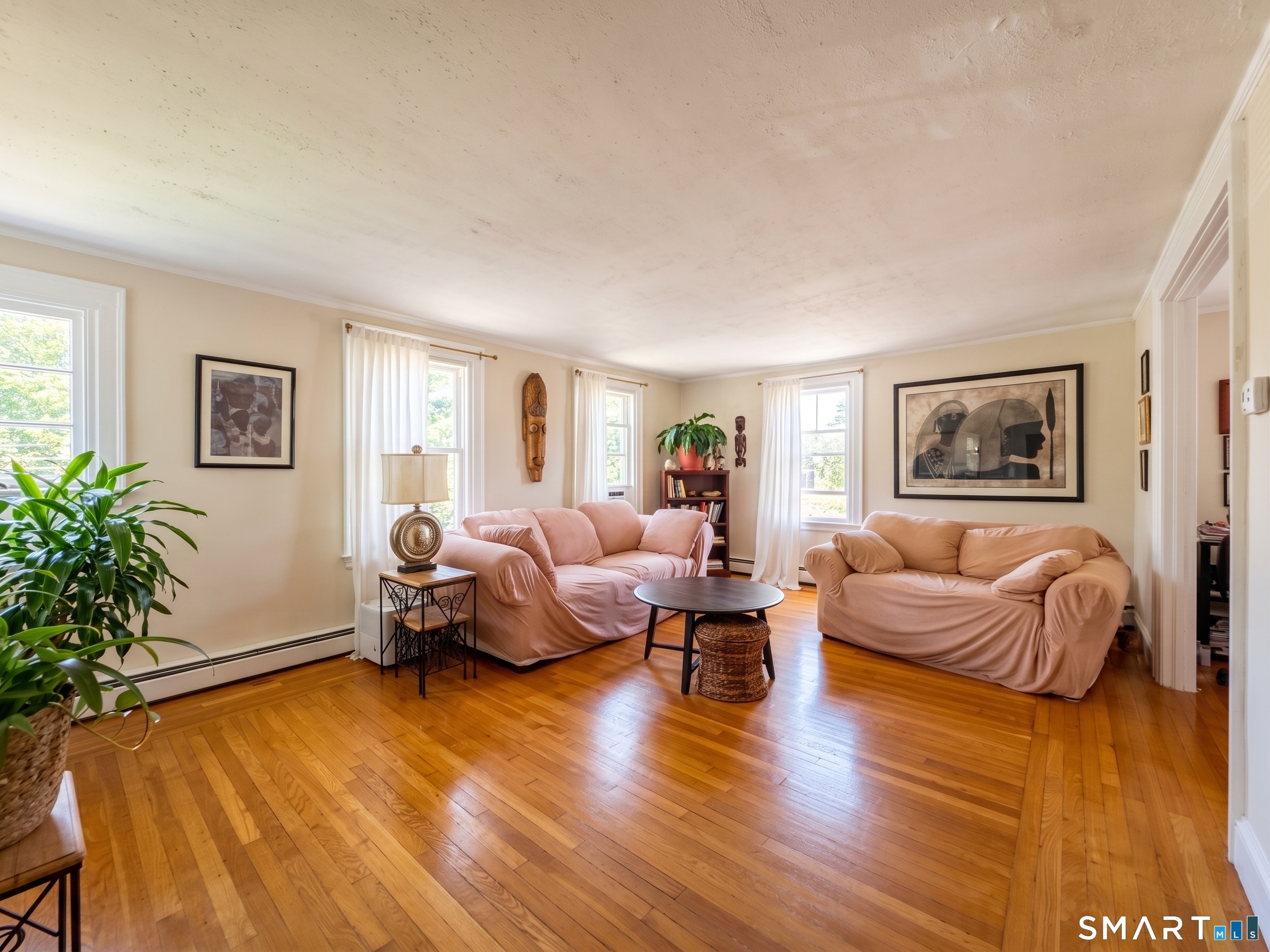 561 Savin Avenue photo 18