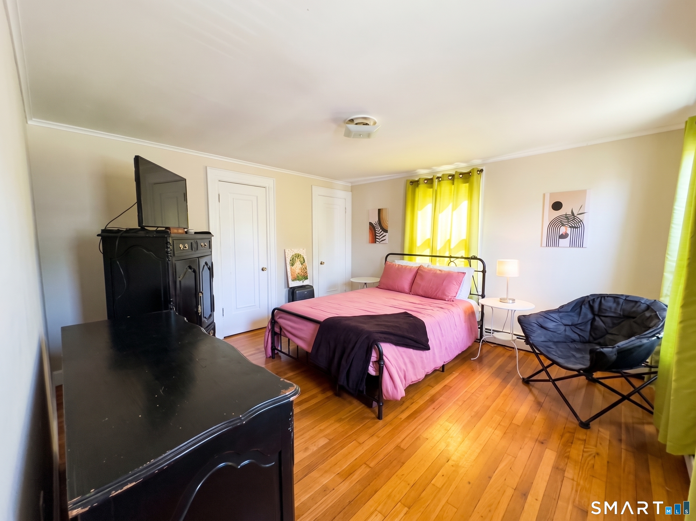 561 Savin Avenue photo 20