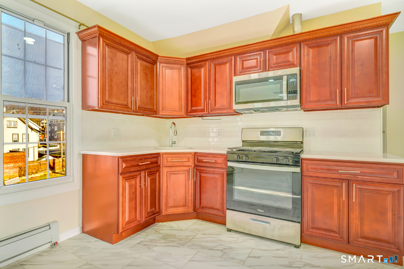 27 Walnut Avenue Unit #2 photo 3