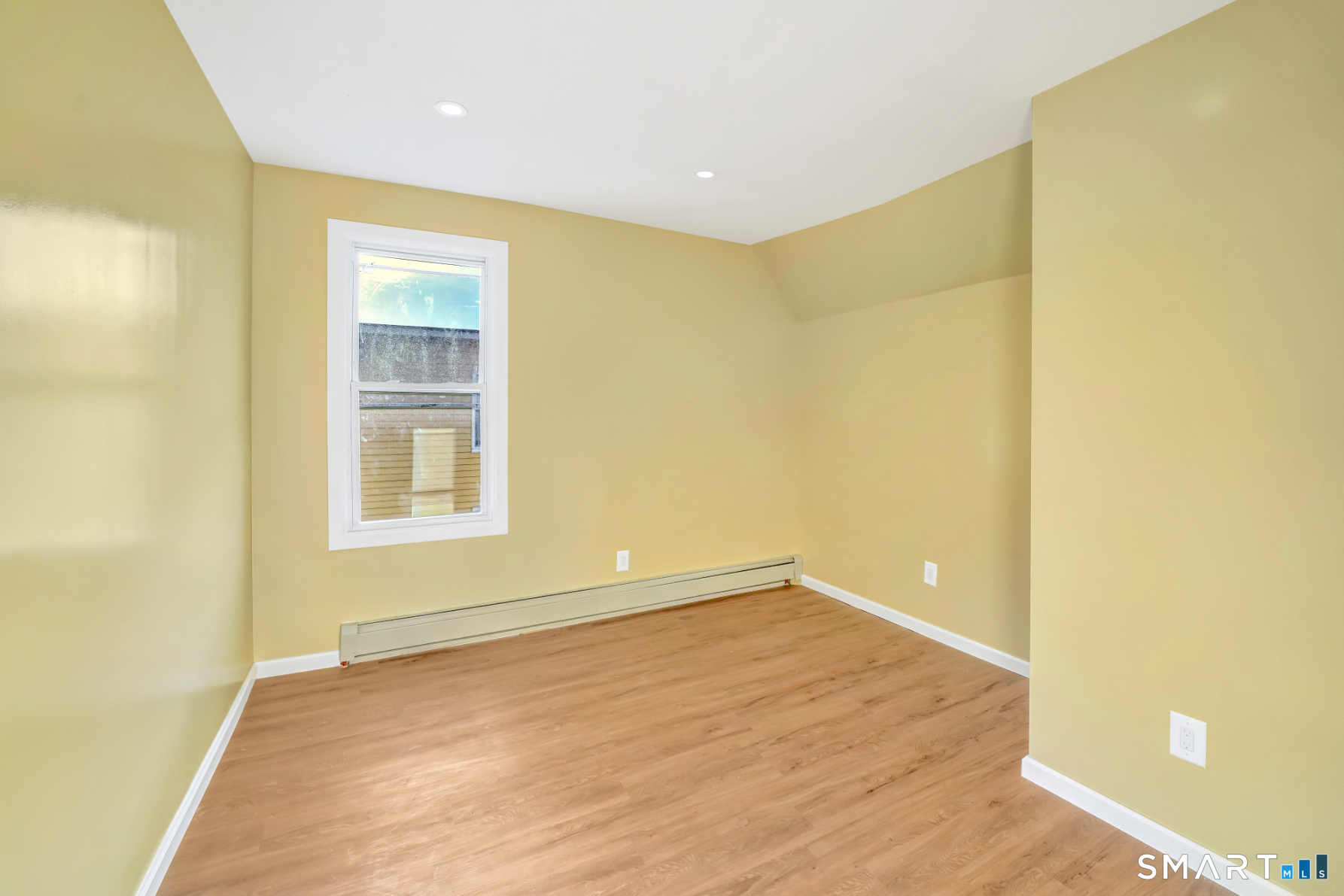 27 Walnut Avenue Unit #2 photo 4