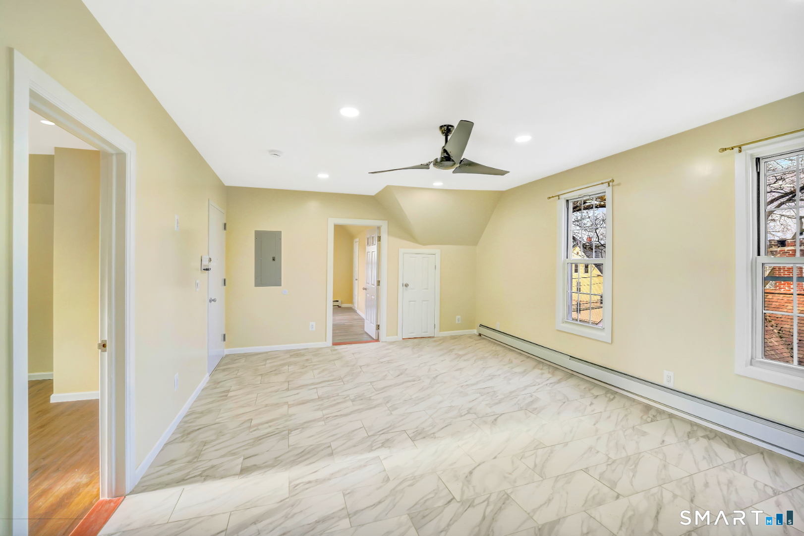 27 Walnut Avenue Unit #2 photo 9