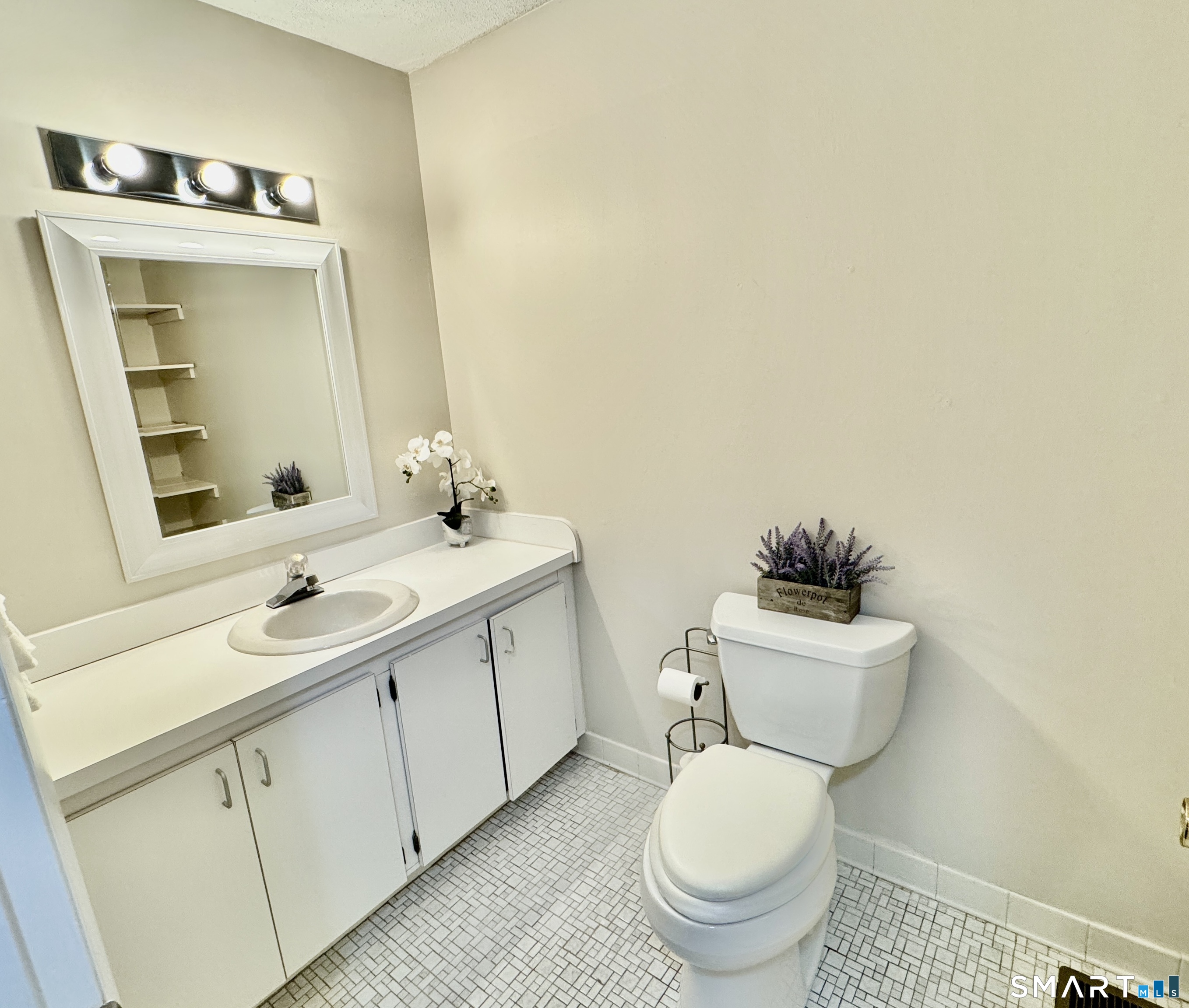 19 Wiggins Farm Drive Unit #A photo 8