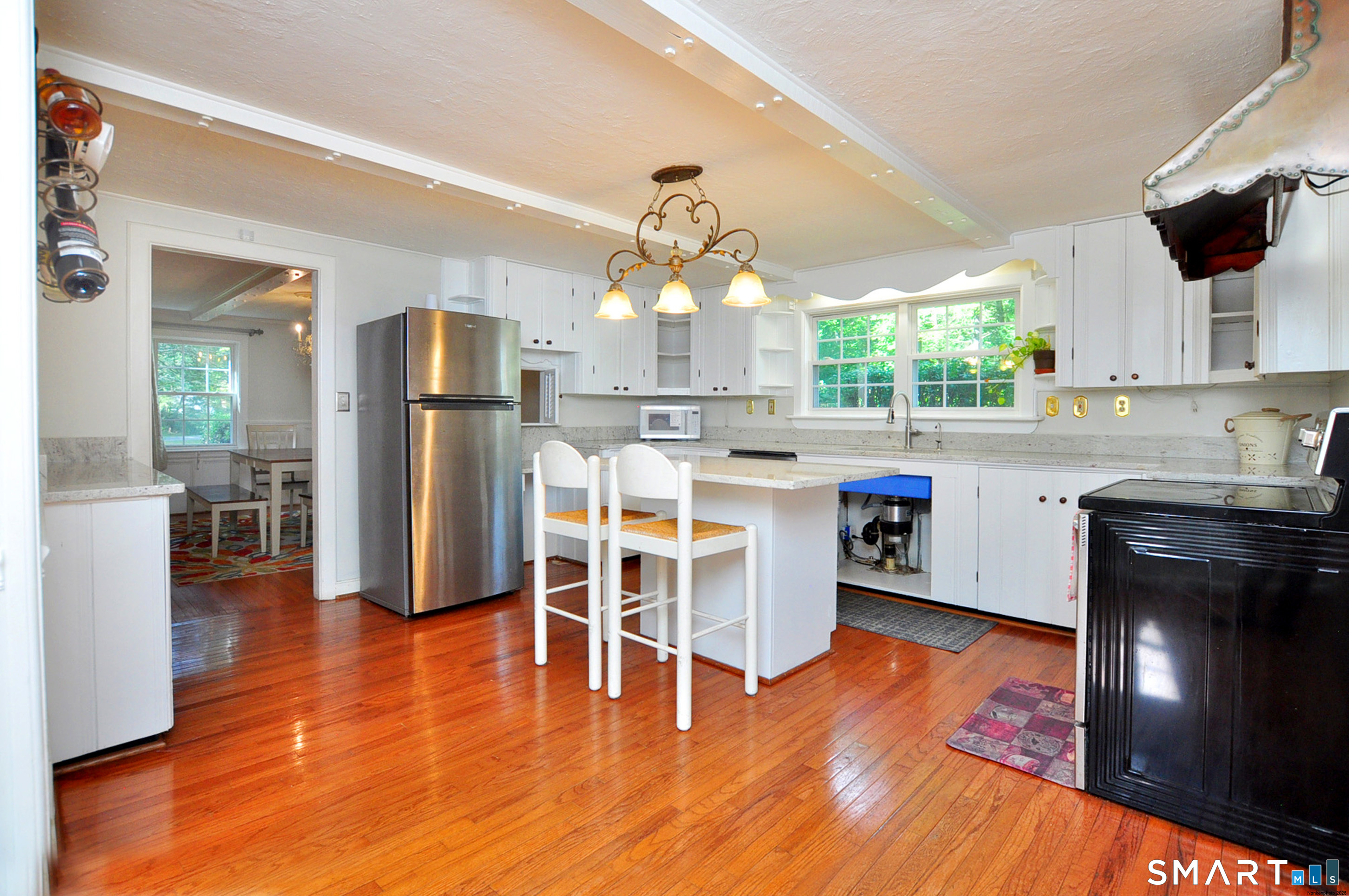 6 Raymond Road photo 16