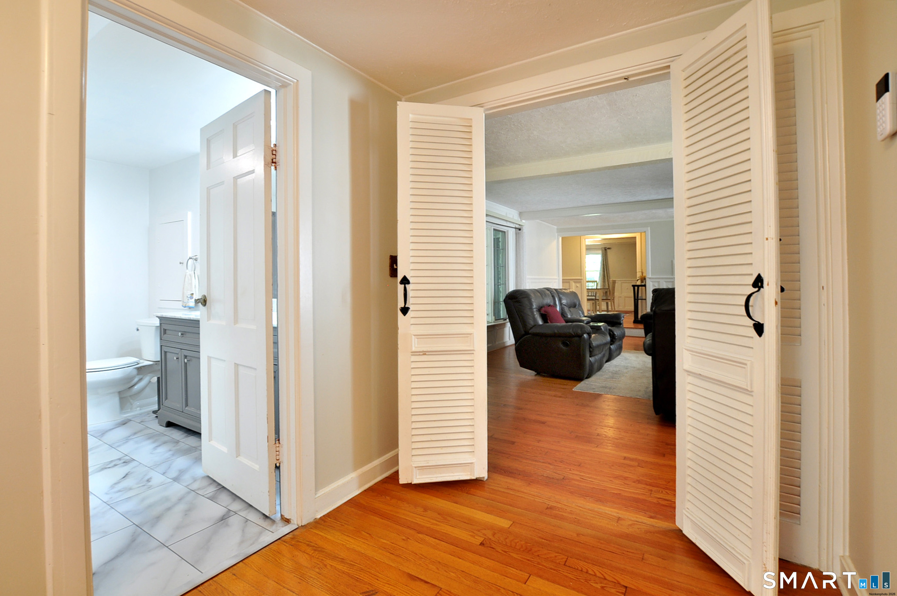 6 Raymond Road photo 30