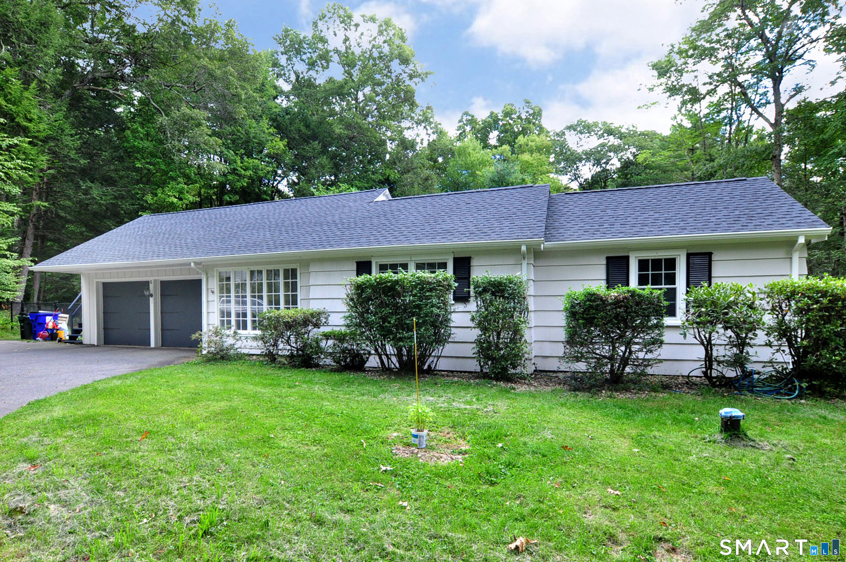 6 Raymond Road photo 37