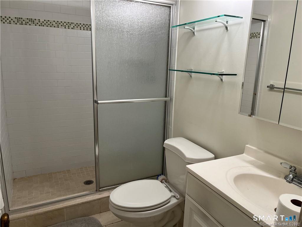 1450 Melville Avenue Unit #1450 photo 11