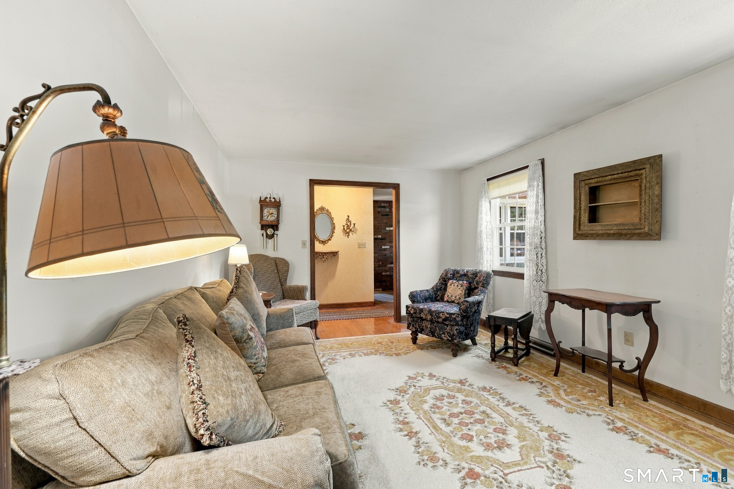 Photo 4 of Single family home for sale at 586 Laning St, Southington, CT 06489 | MLS# 24207080 | Listing updated on 2026-10-06