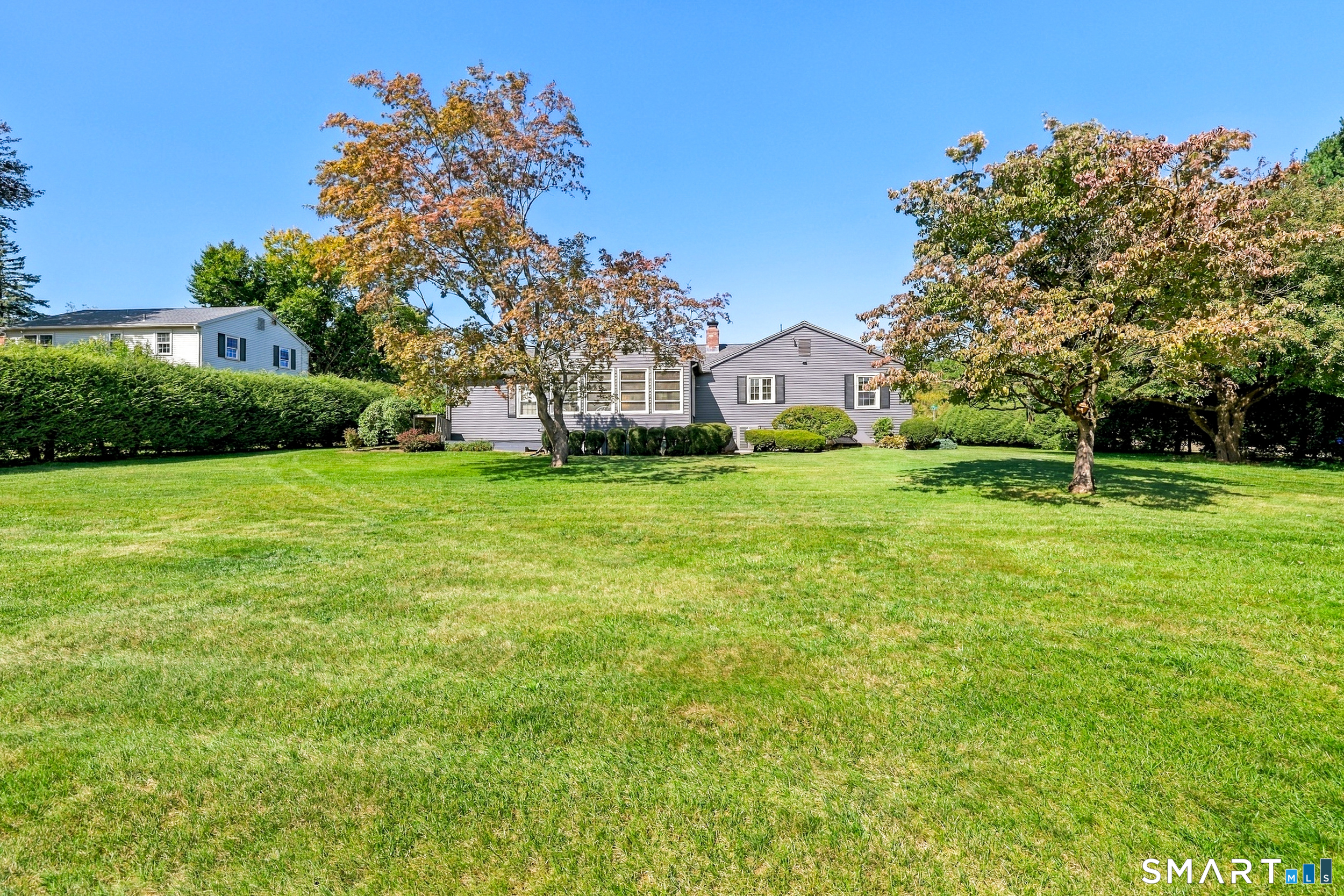 586 Laning Street photo 35