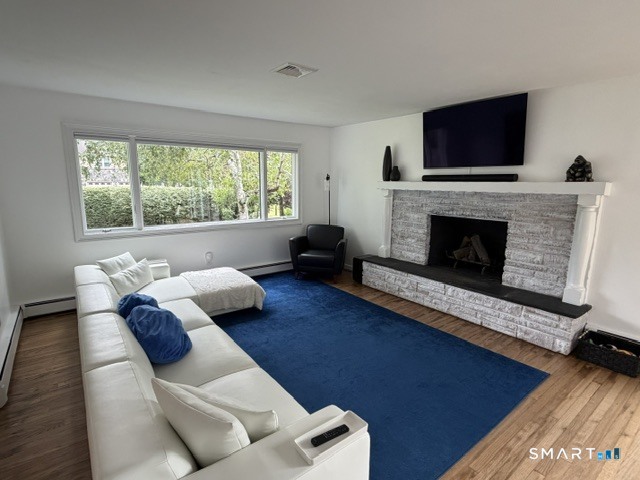 35 Greenwood Drive photo 15