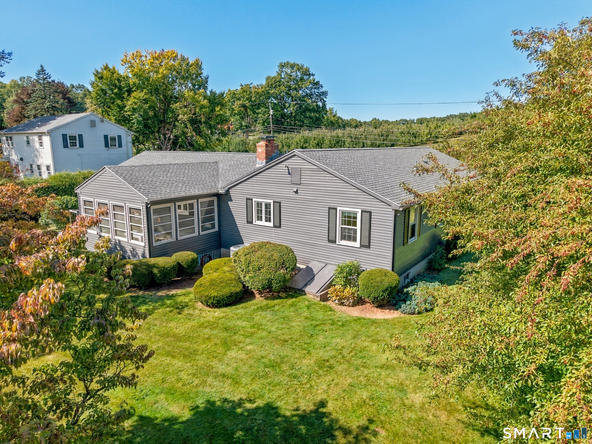 586 Laning Street photo 38