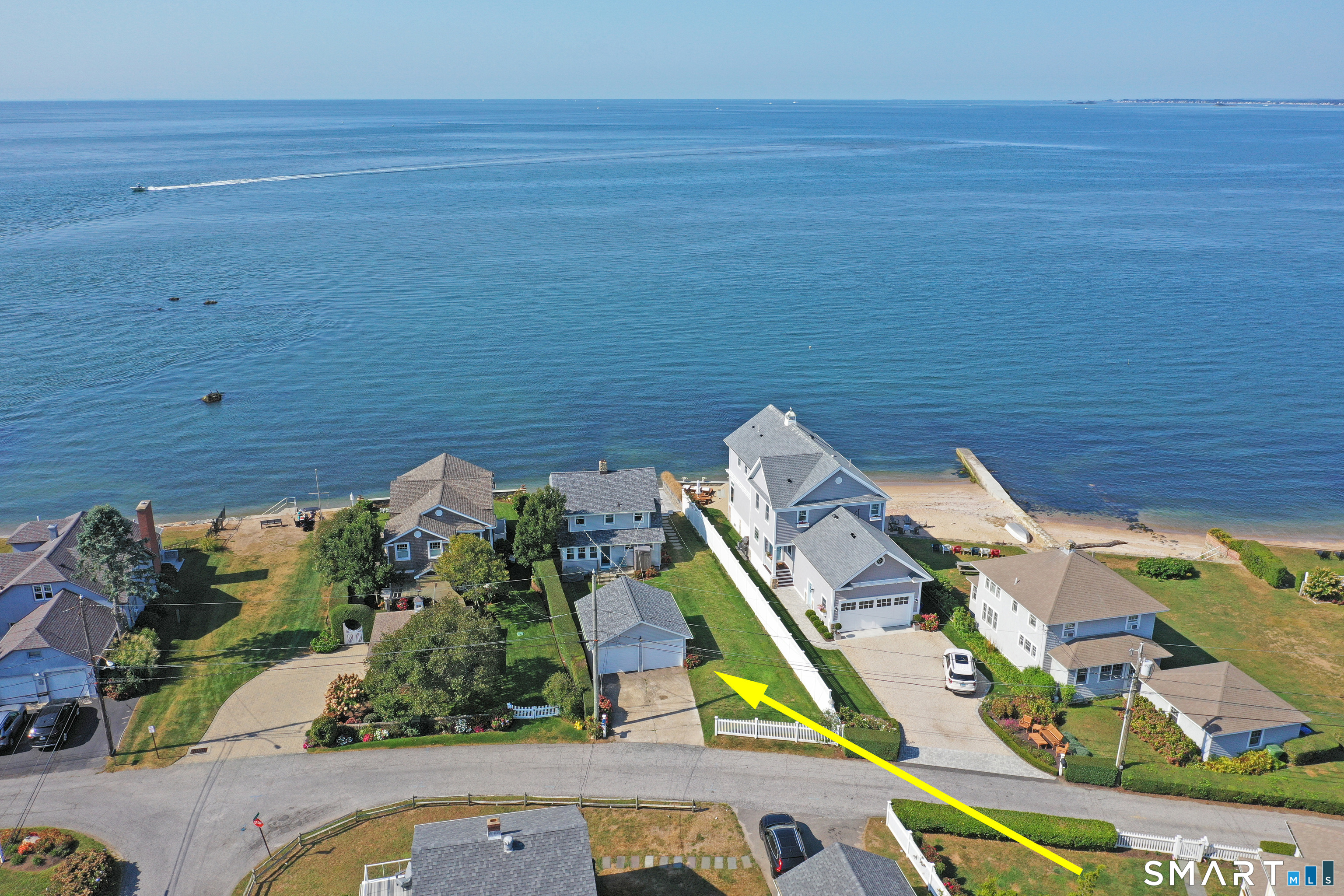 23 West Shore Drive photo 2