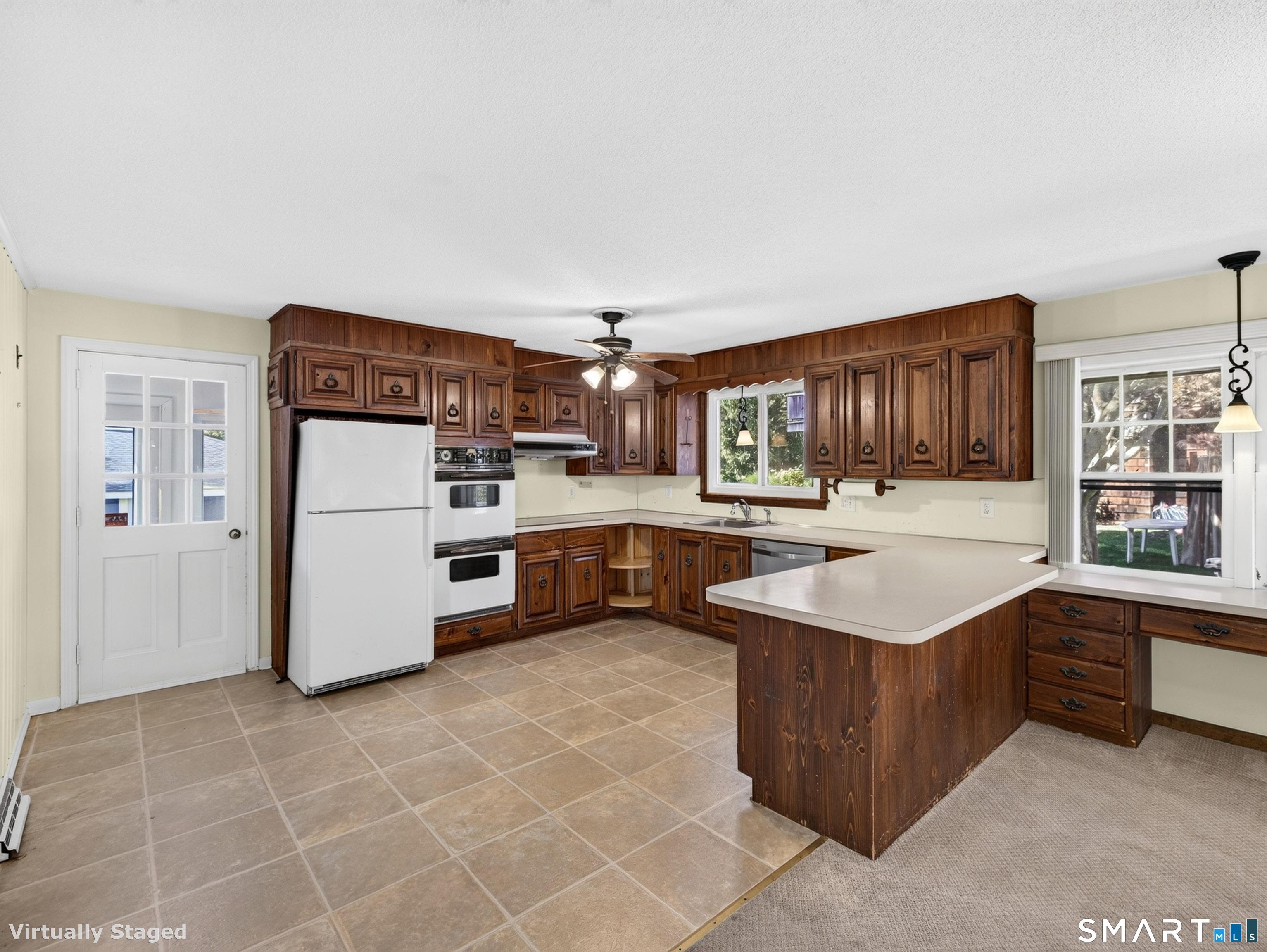 3 Brookside Avenue, Old Colony Beach, Old Lyme, CT 06371