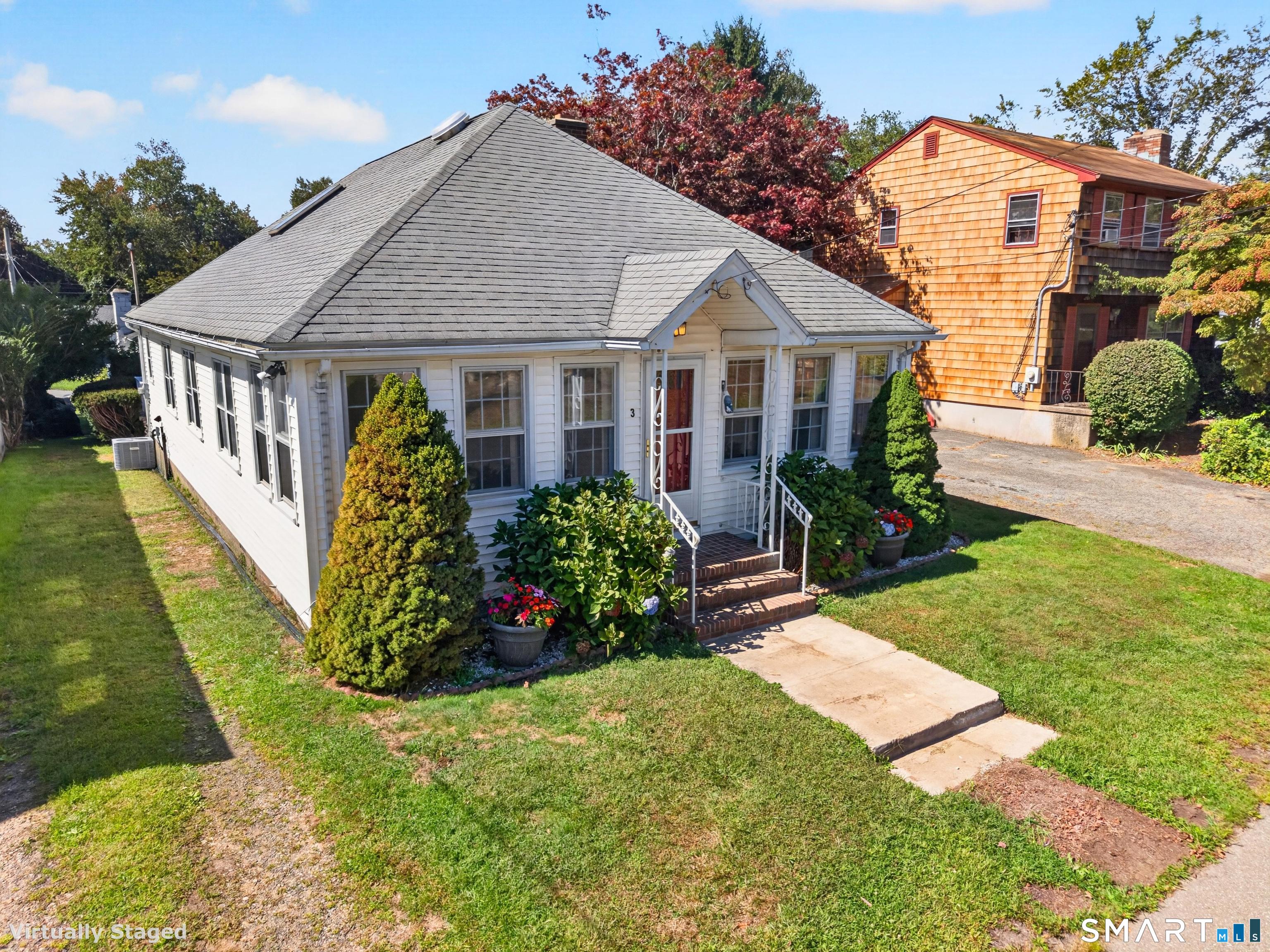 3 Brookside Avenue, Old Colony Beach, Old Lyme, CT 06371
