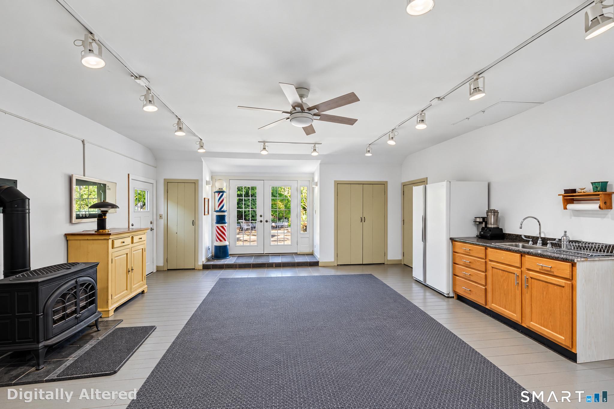 2 Pomperaug Road photo 35