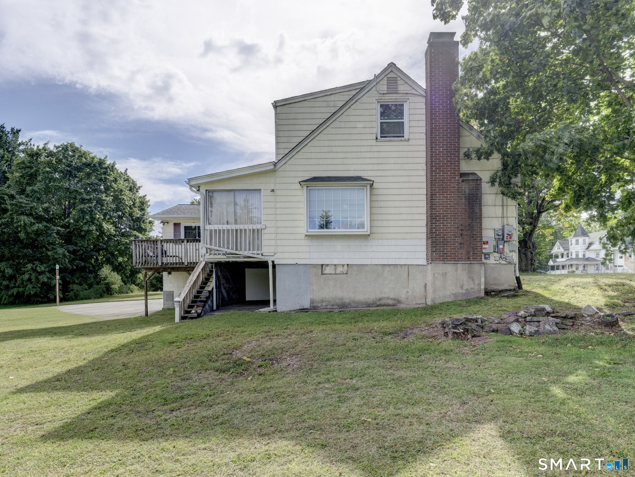 1754 Main Street photo 4