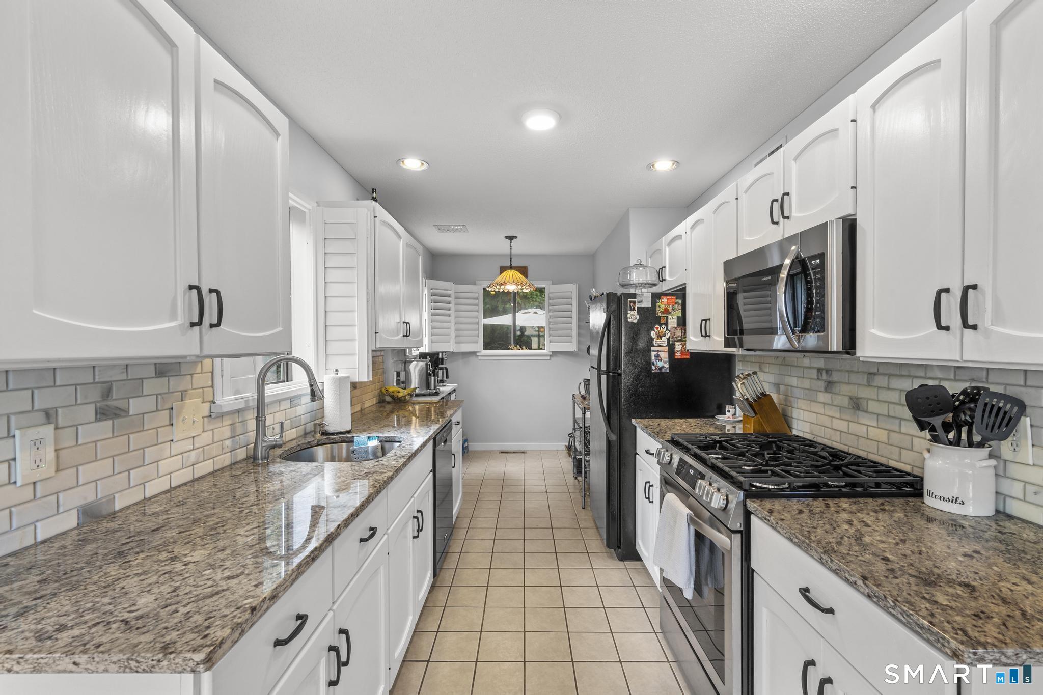 264 Sunwood Drive Unit #264 photo 11