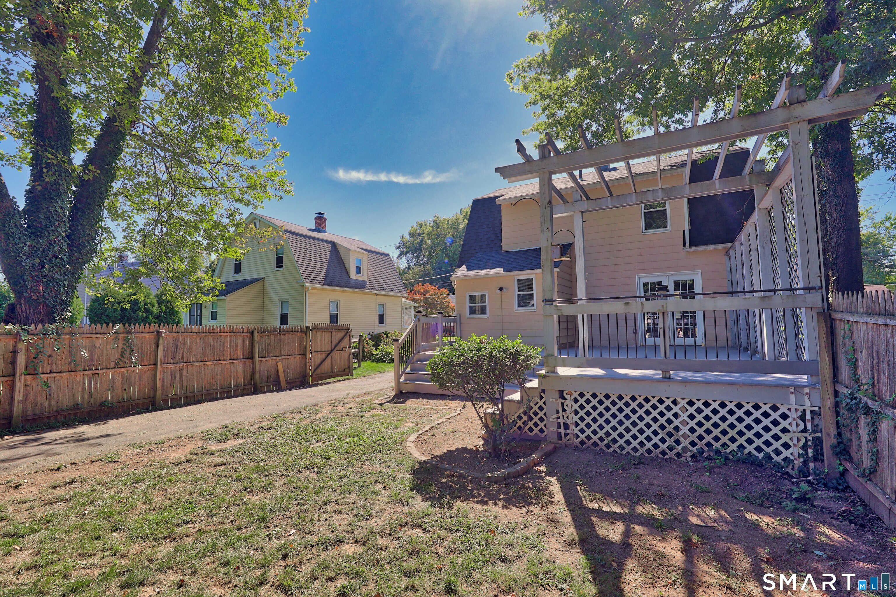 118 Englewood Avenue photo 30