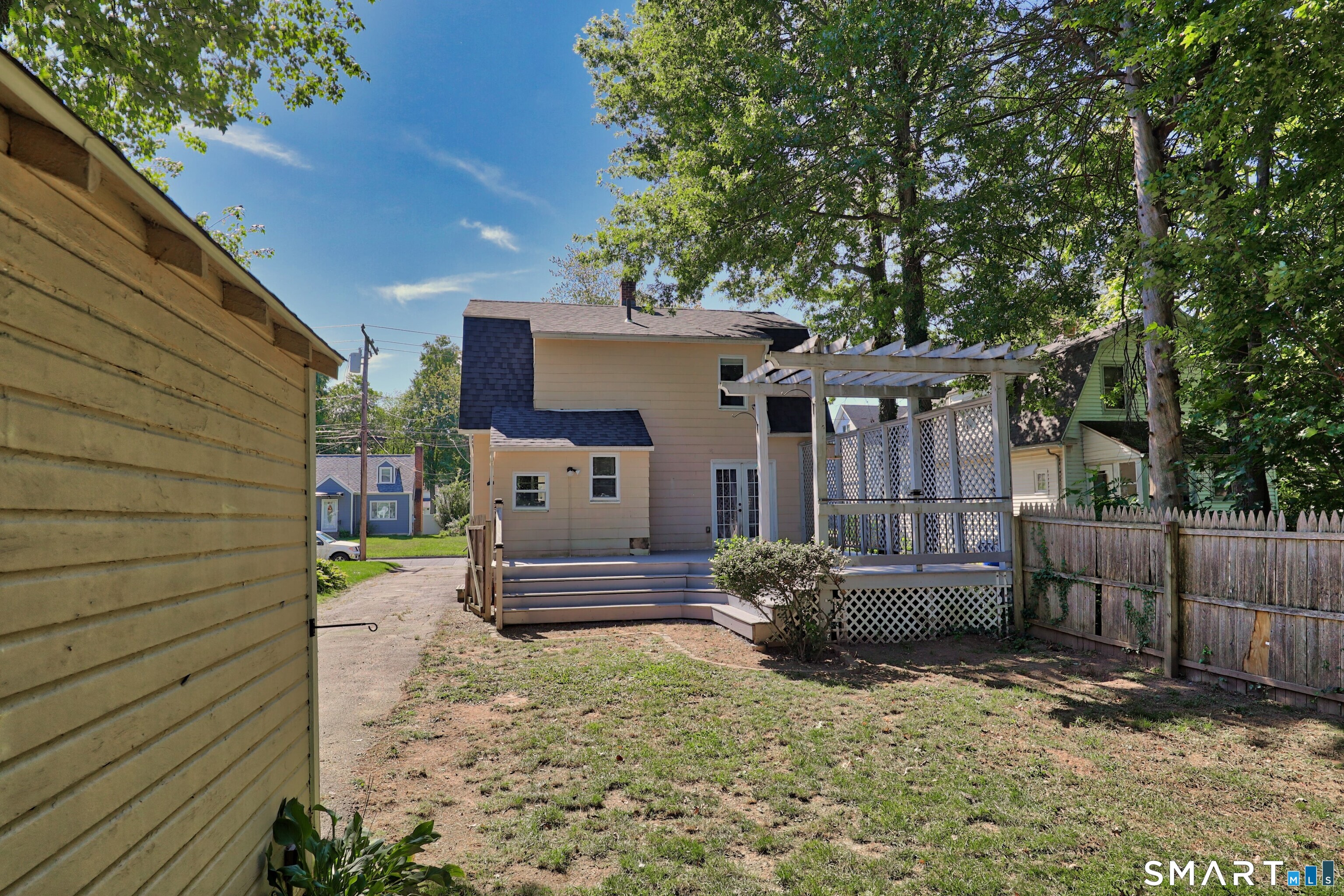 118 Englewood Avenue photo 34