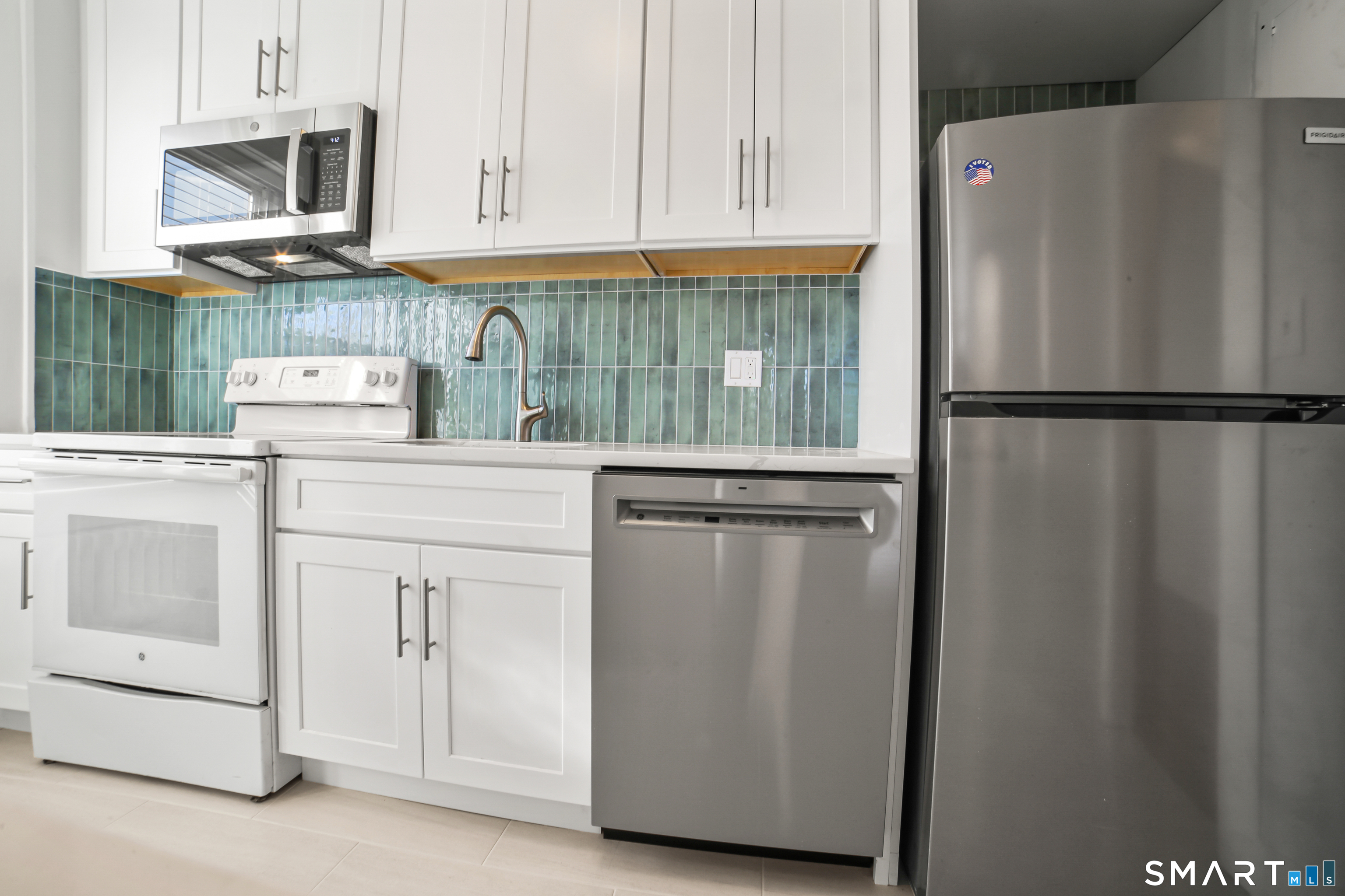 Foto 9 de Condominio en renta en 218 Bedford Street #3F, Stamford, CT — $2,975/mes