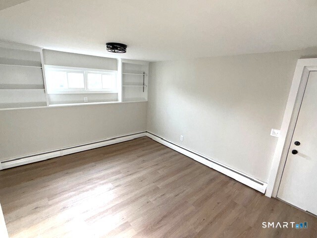 19 Winthrop Boulevard photo 20