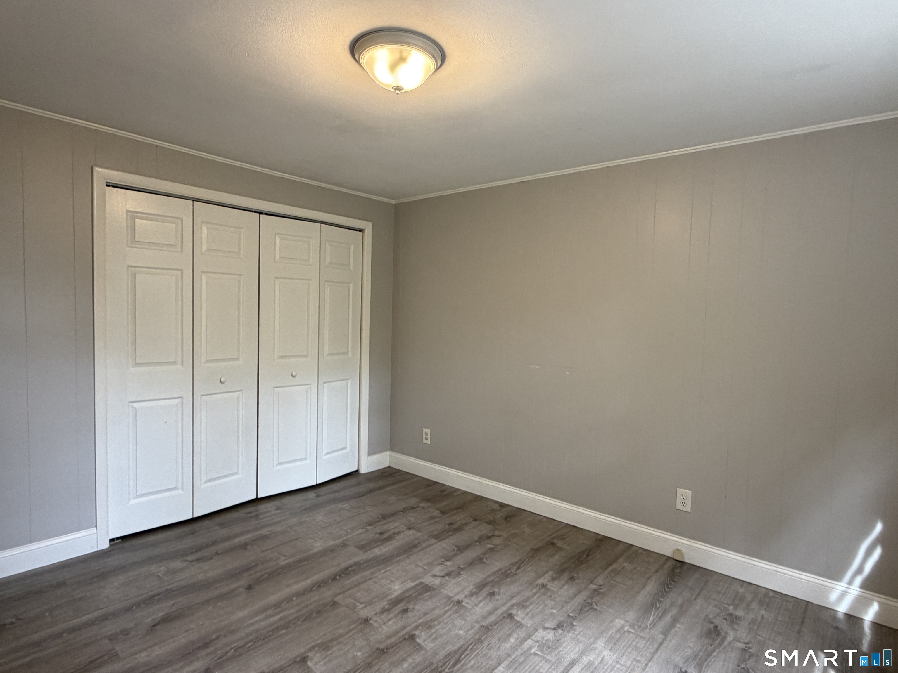 54 Monroe Street photo 6
