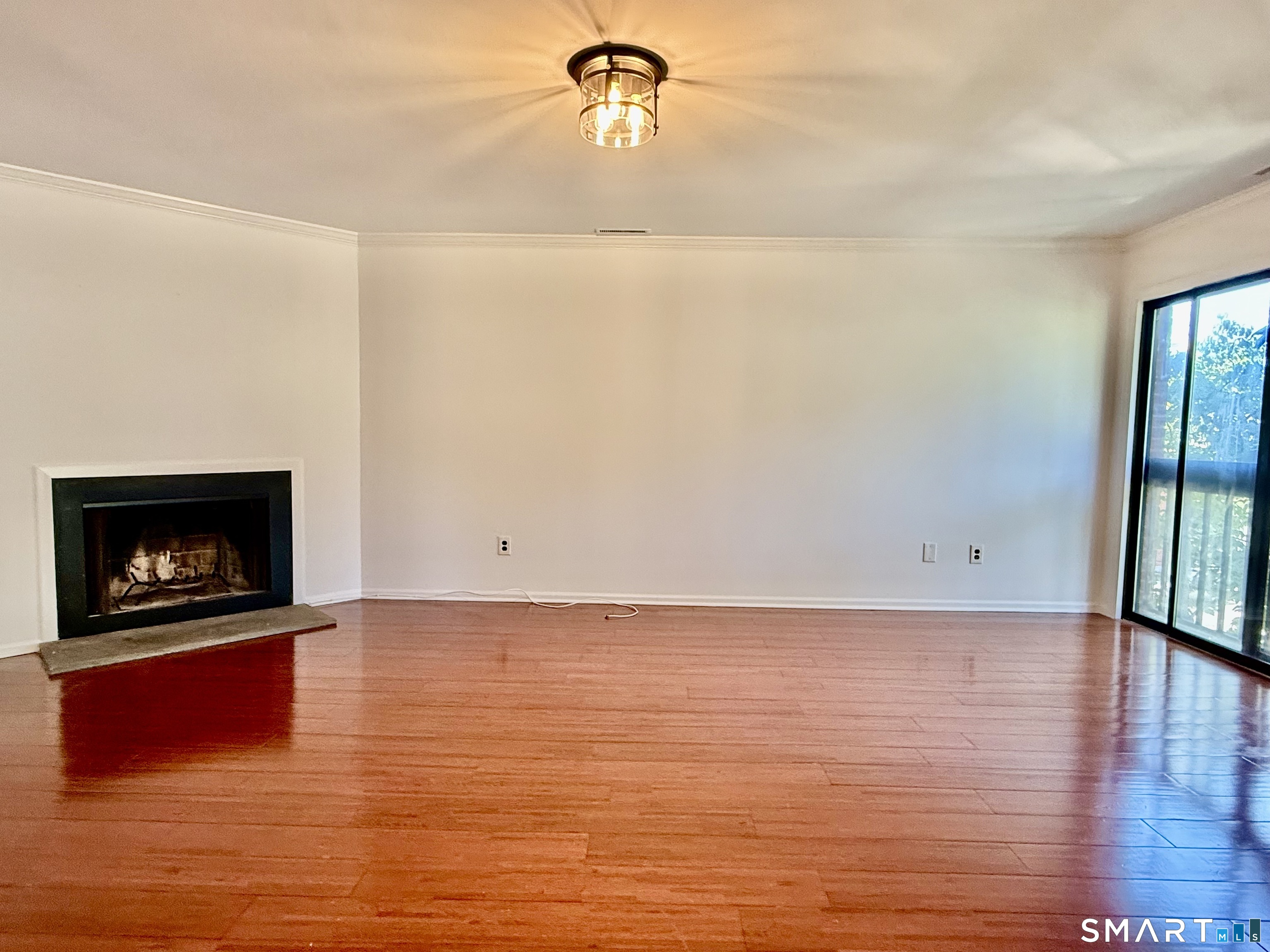 Foto 9 de Condominio en renta en 1 Valley Road #205, Stamford, CT — $3,150/mes