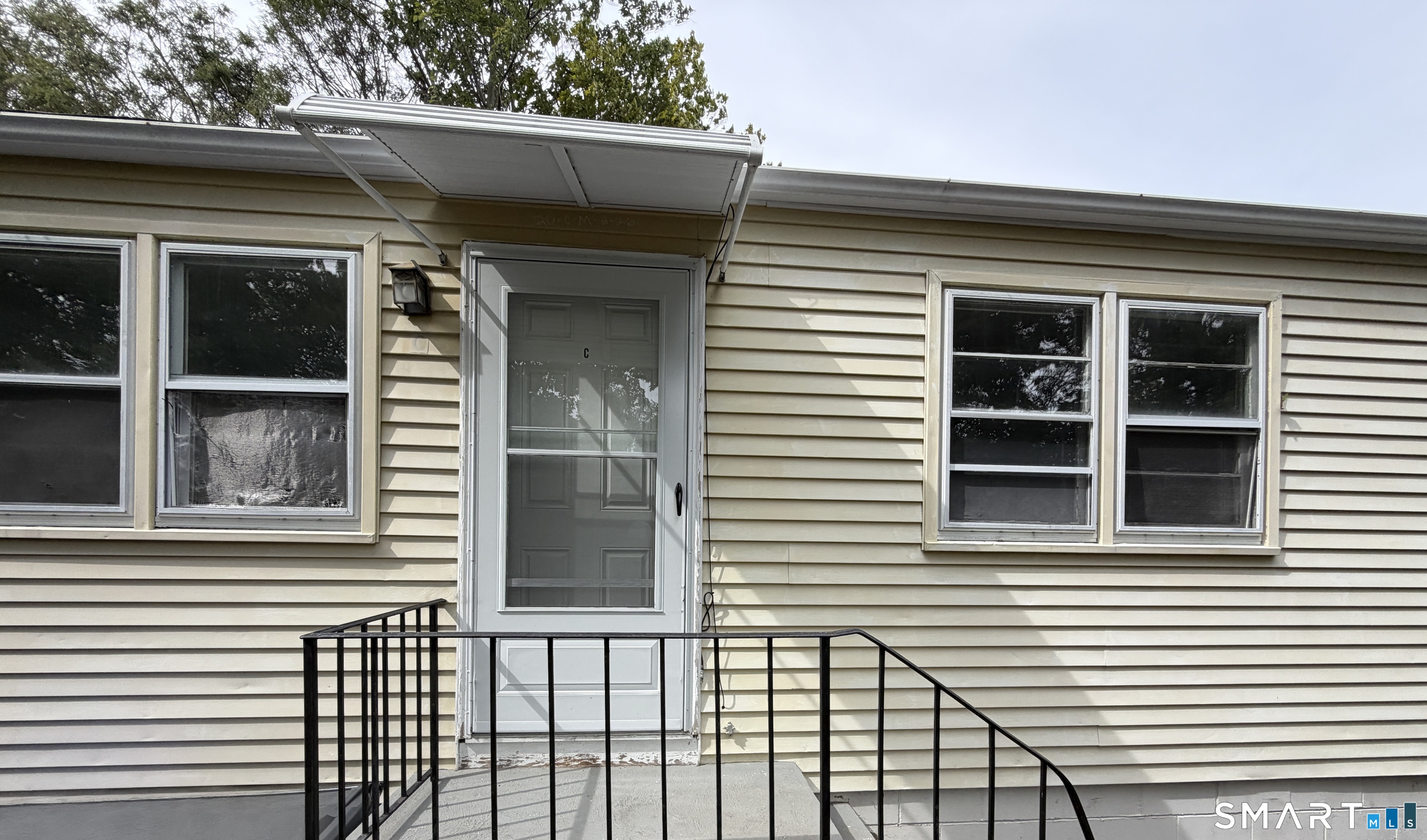 54 Monroe Street