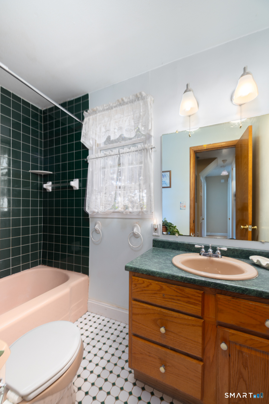 57 Sunnyside Avenue photo 18