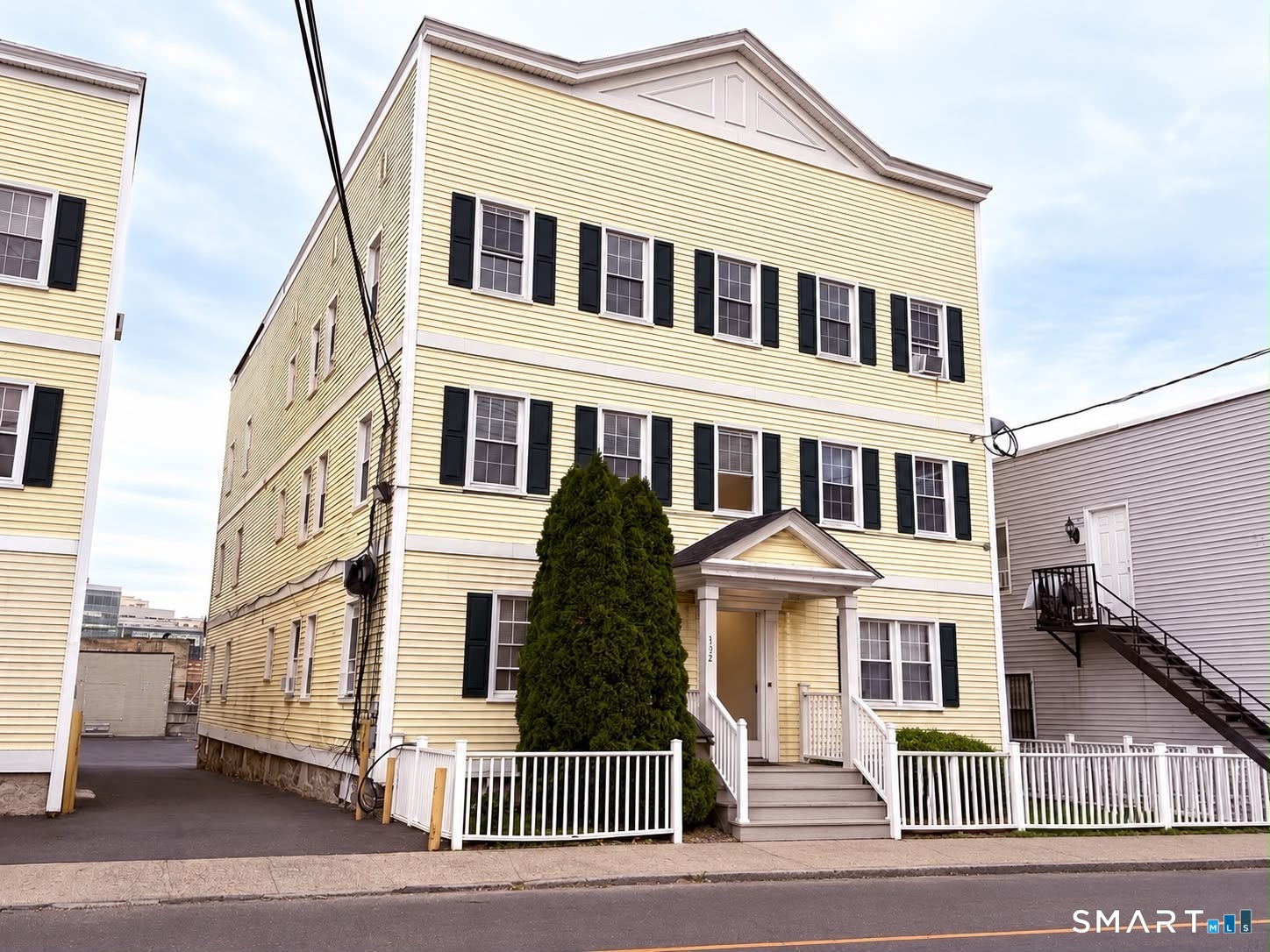 312 Greenwich Avenue Unit #3 L