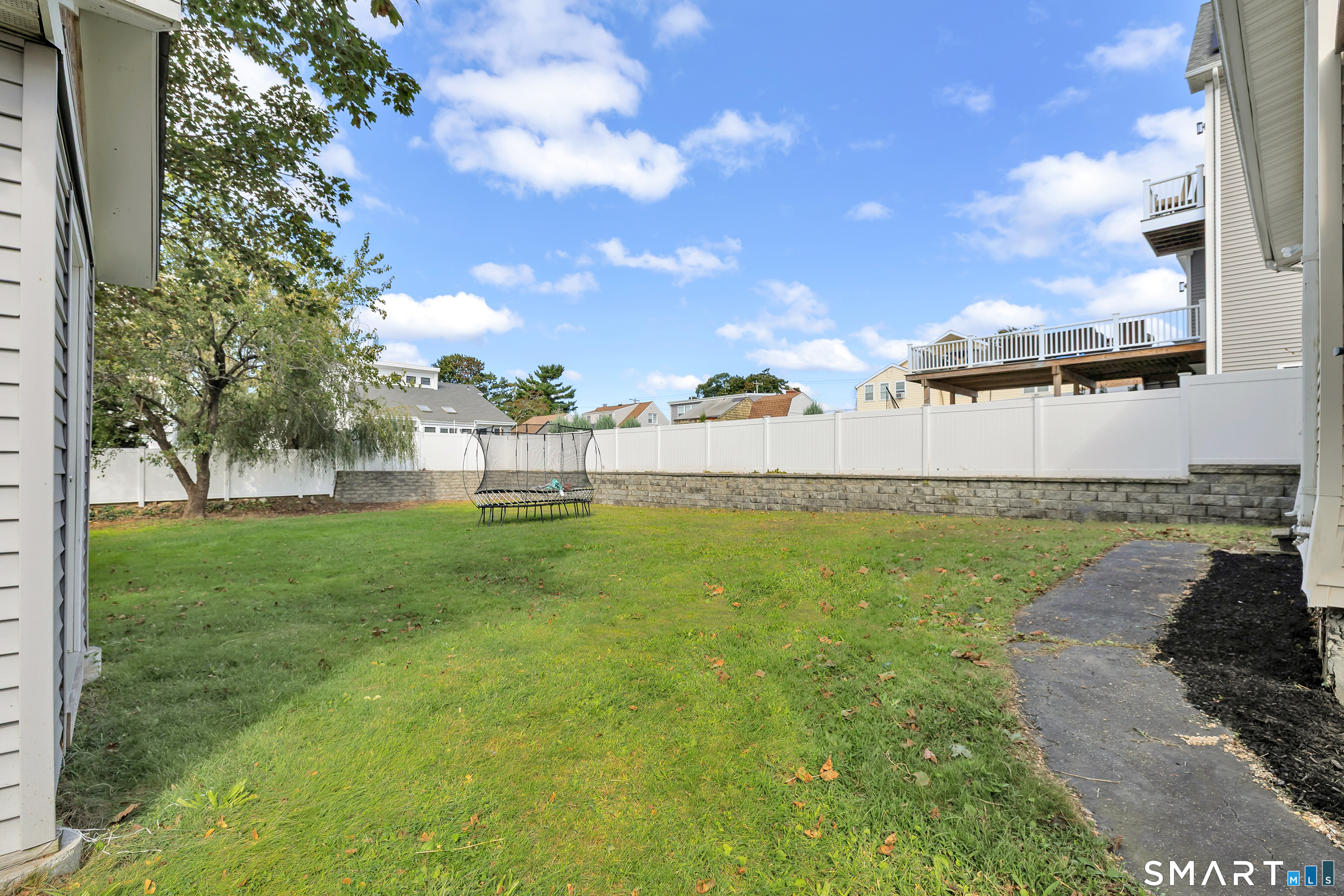 105 Washington Parkway photo 32