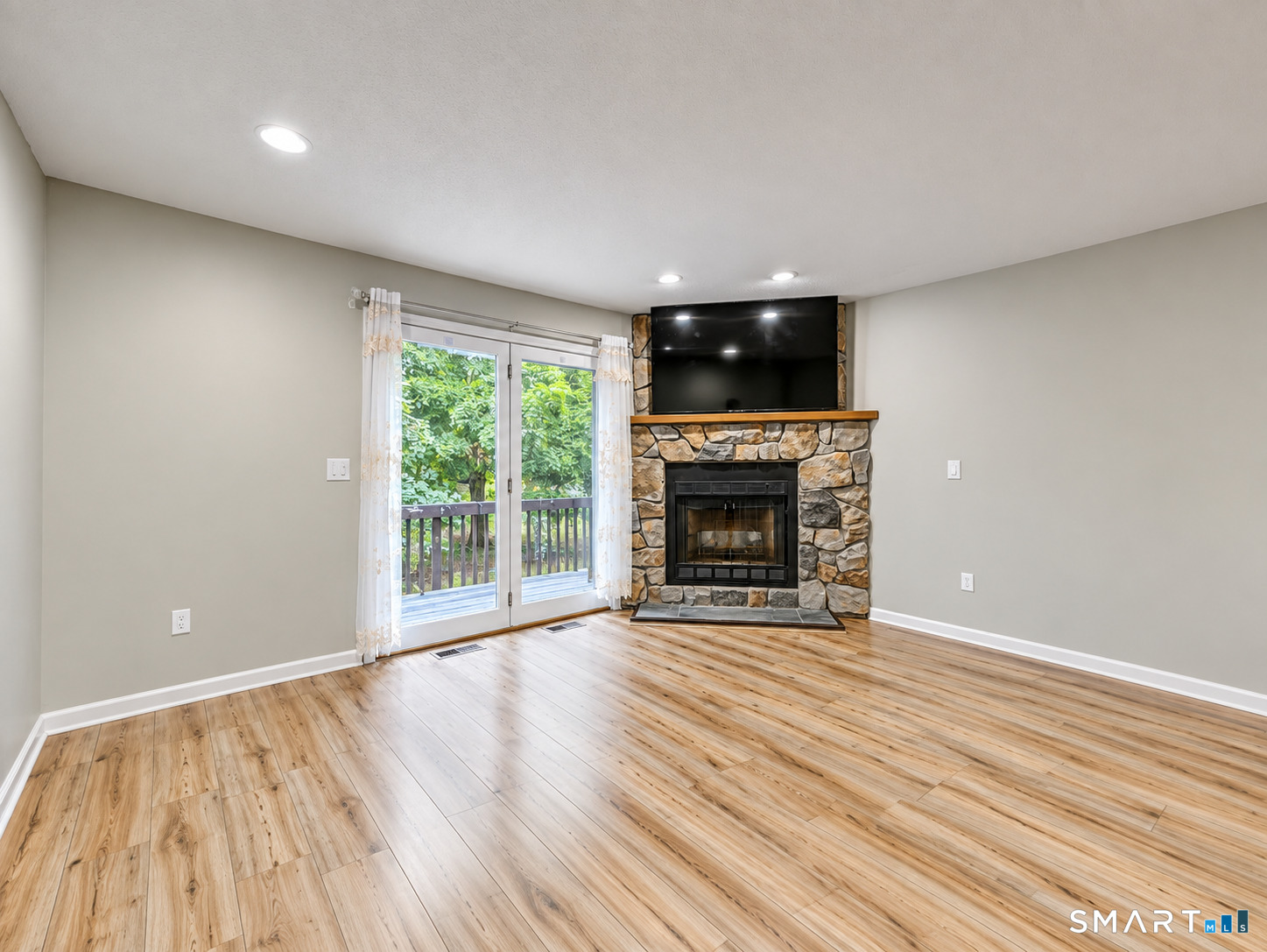 704 Mill Pond Drive Unit ## 704 photo 14