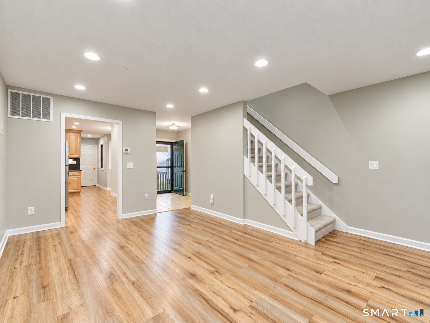 704 Mill Pond Drive Unit ## 704 photo 12