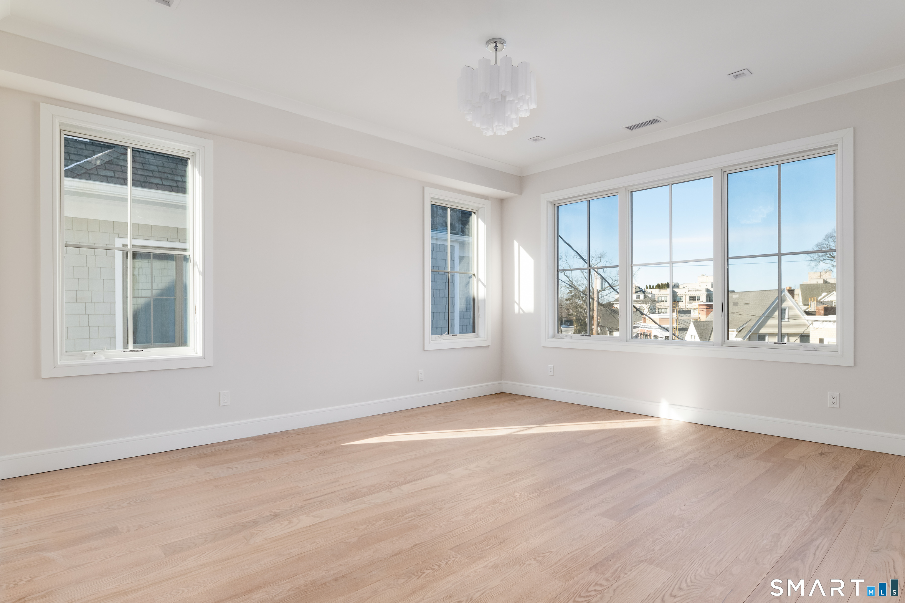 206 Milbank Avenue Unit #1 photo 16