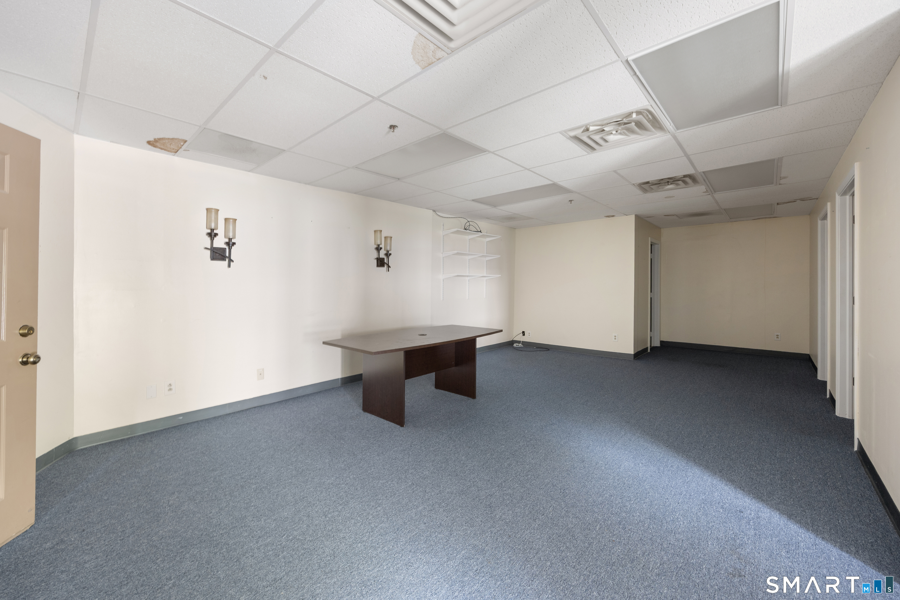 250 porter Street photo 3