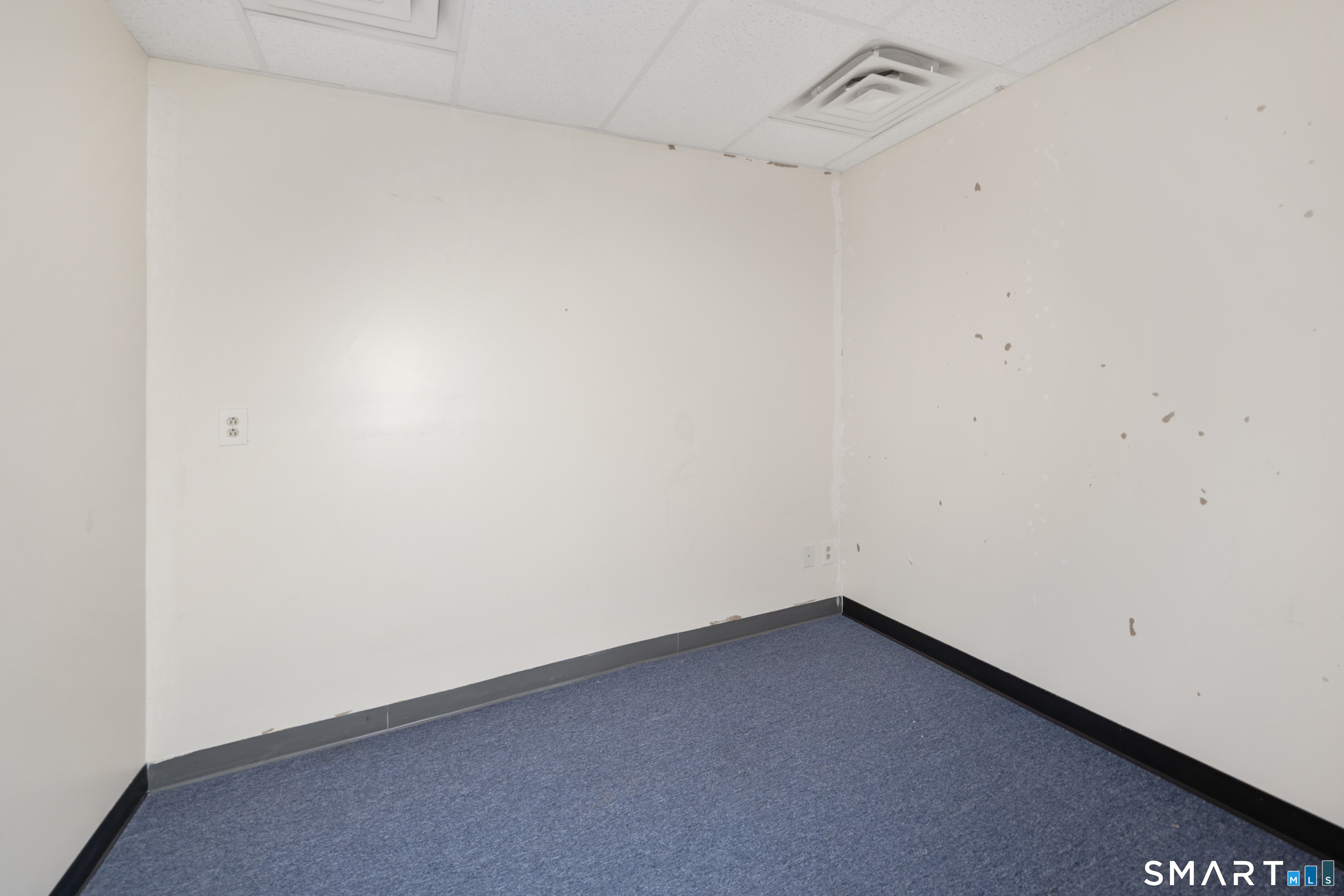 250 porter Street photo 5