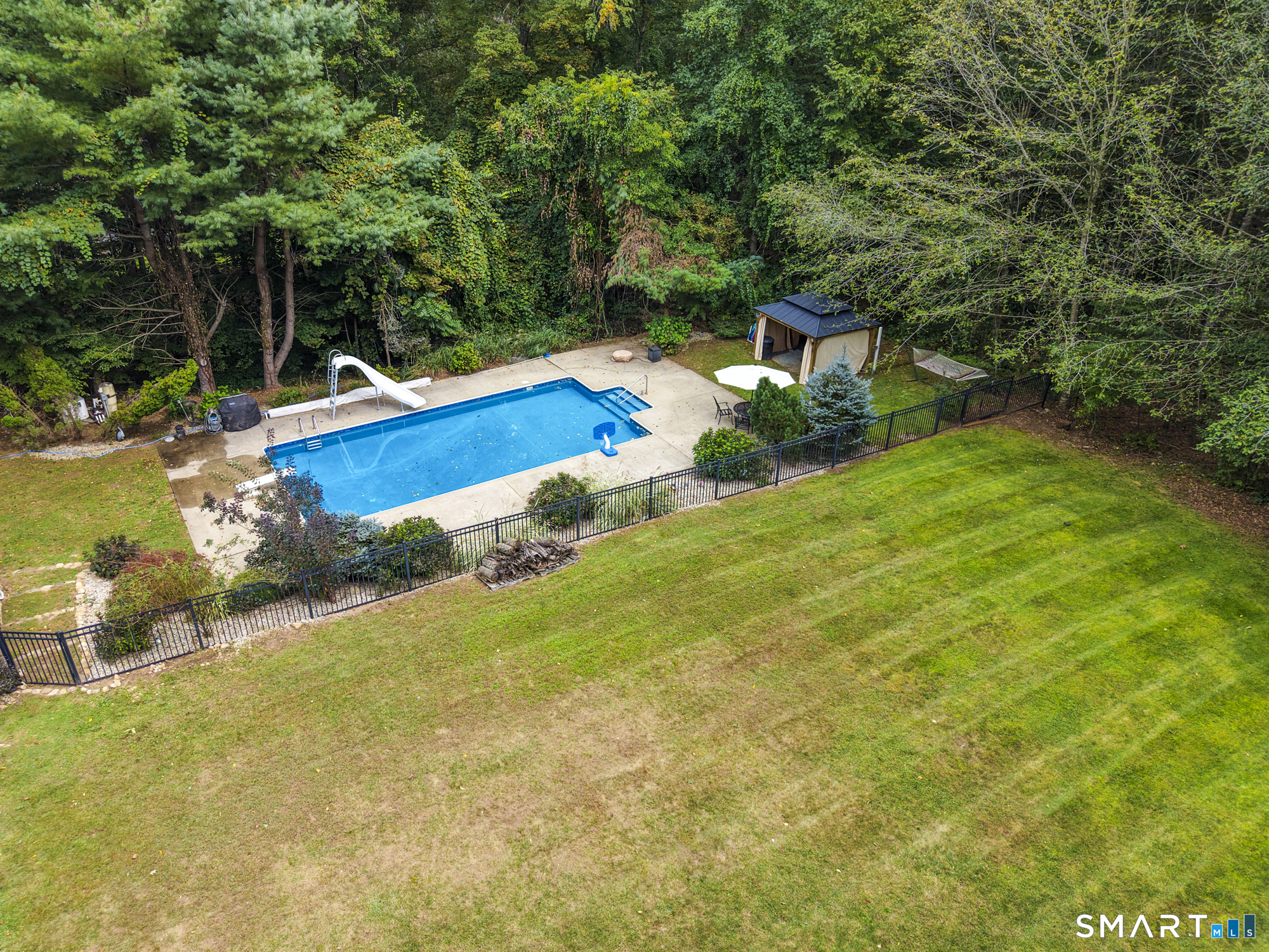 Photo 2 of Single family home for sale at 45 Deerfield Dr, Guilford, CT 06437 | MLS# 24194216 | Listing updated on 2026-10-07