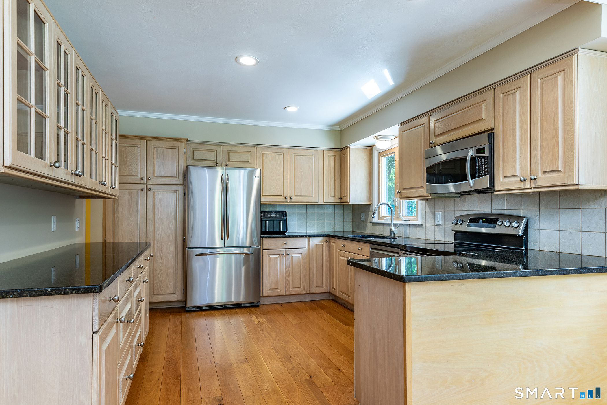 Foto 9 de Casa en venta en 83 Sherman Turnpike, Redding, CT — $775,000