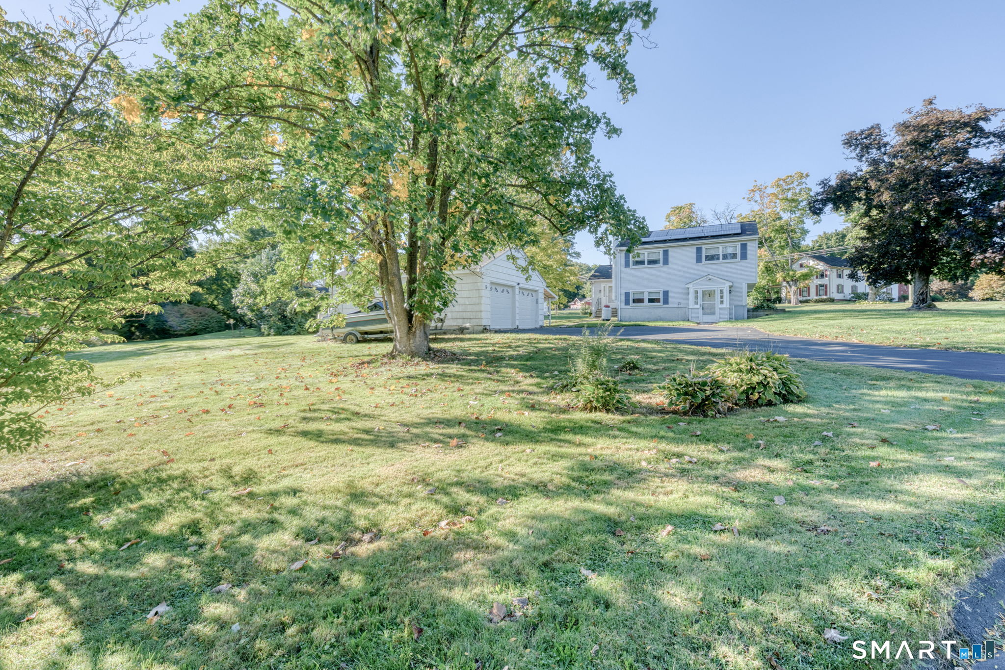 1128 Poqunock Avenue