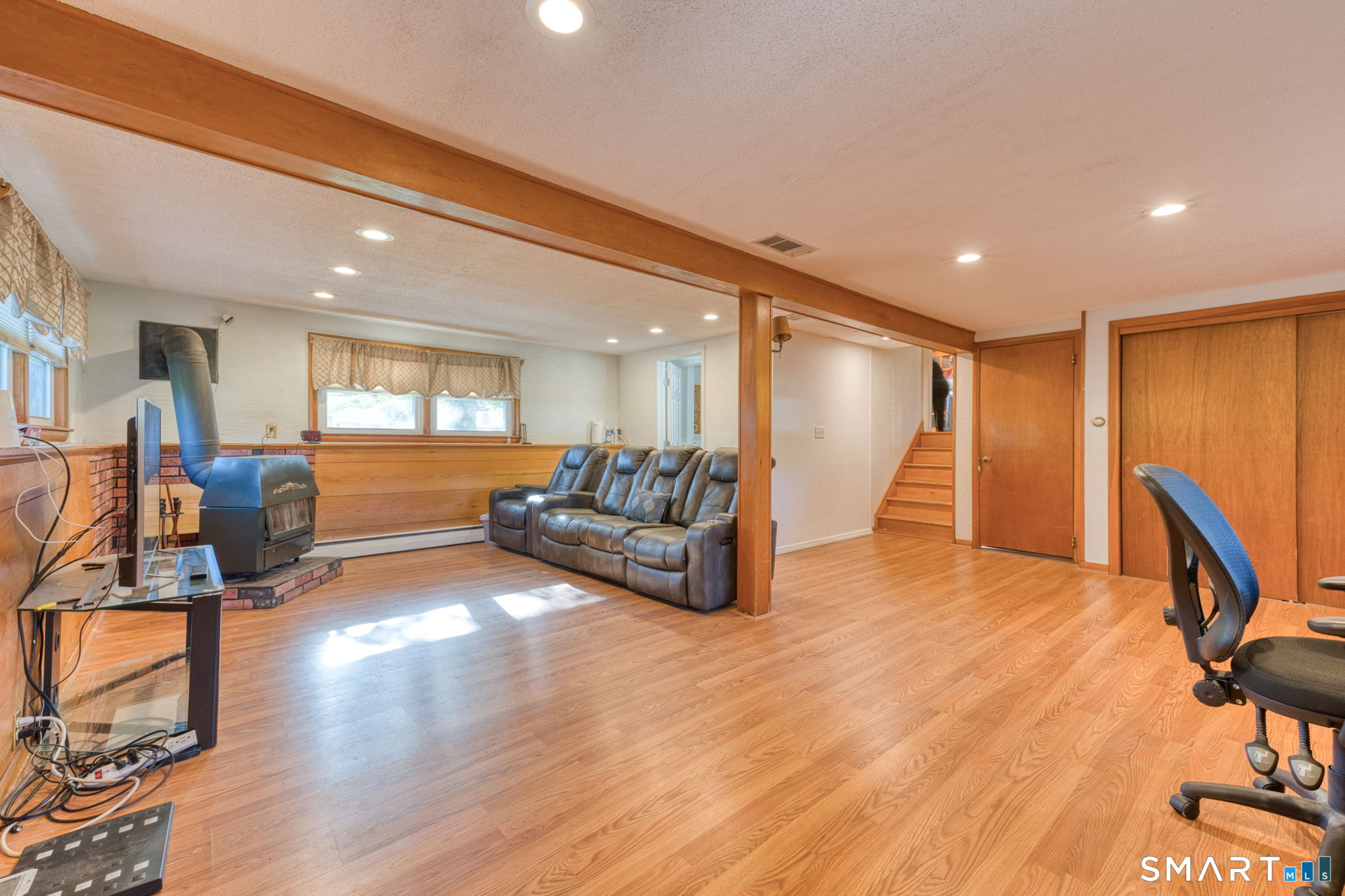 1128 Poqunock Avenue photo 12