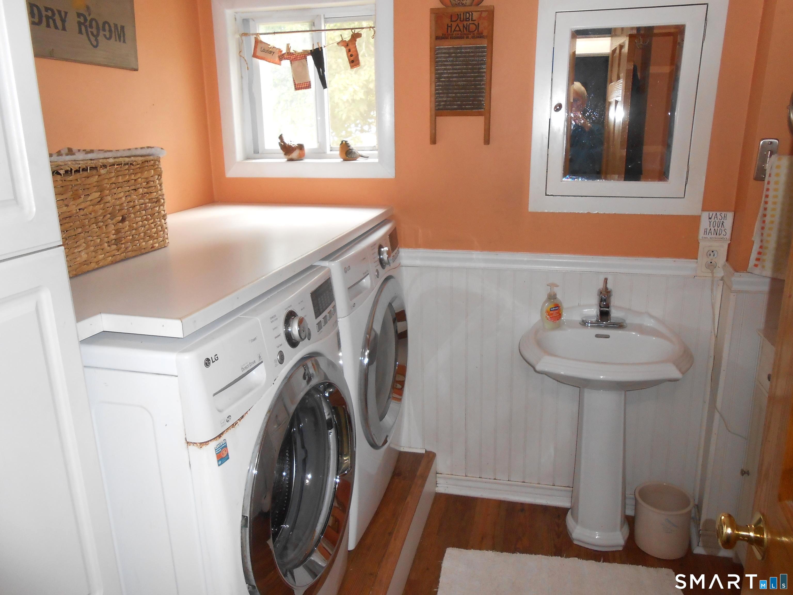 13 Burritt Place photo 14