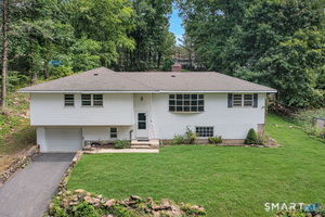 4 Musnug, Danbury