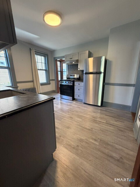 78 Scofield Avenue photo 6