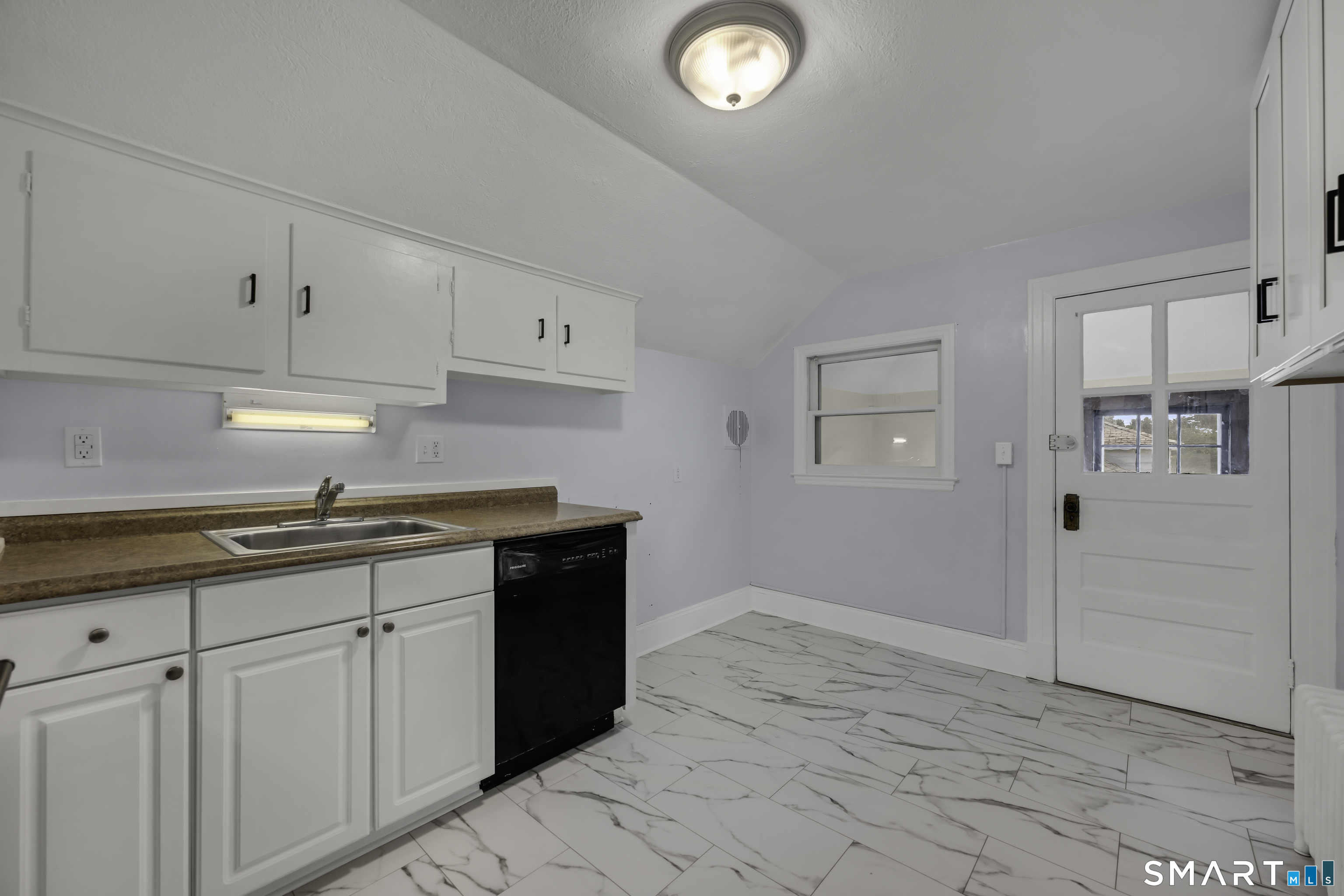 78 Lancaster Road Unit #3 photo 4