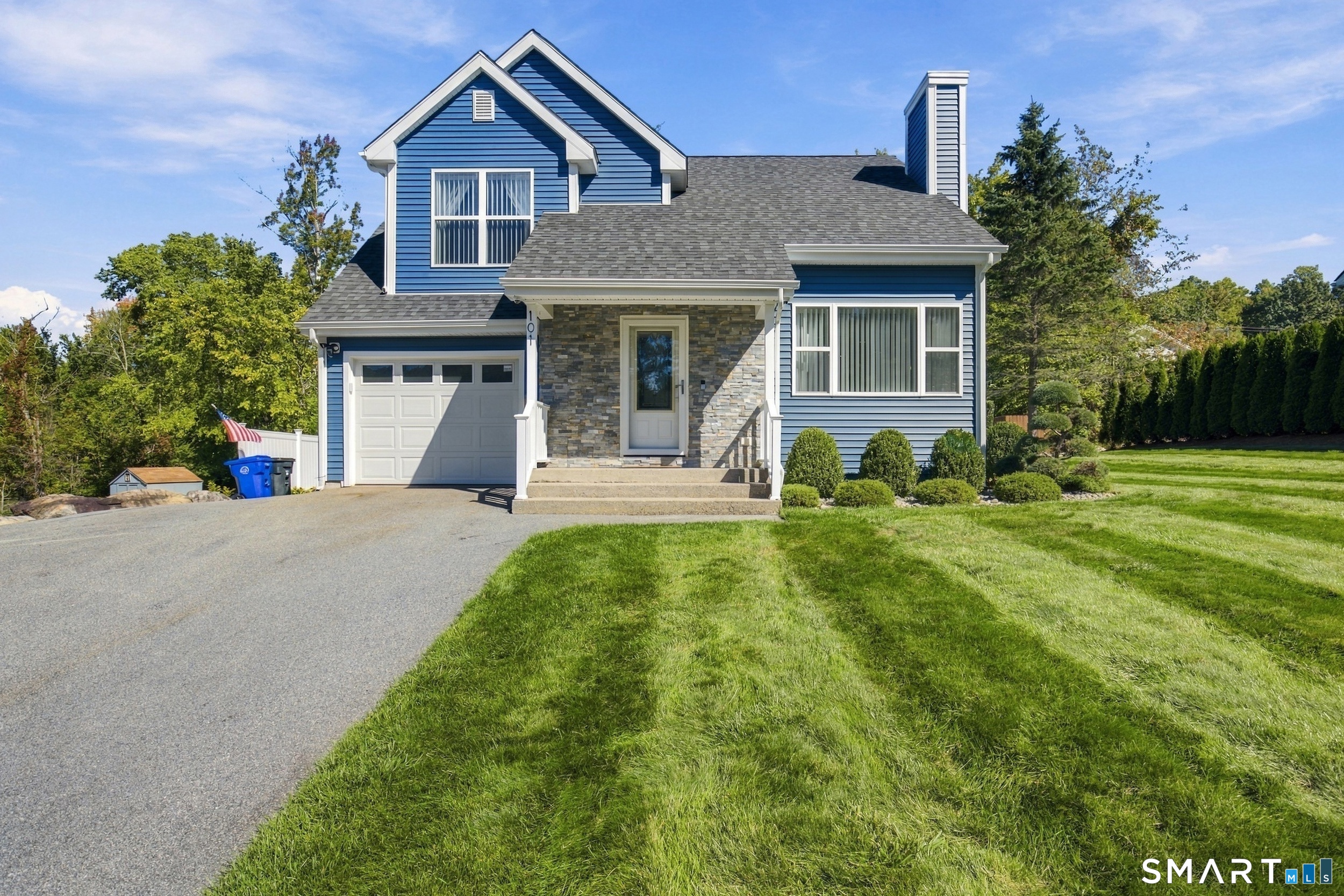 101 Deercrest Drive
