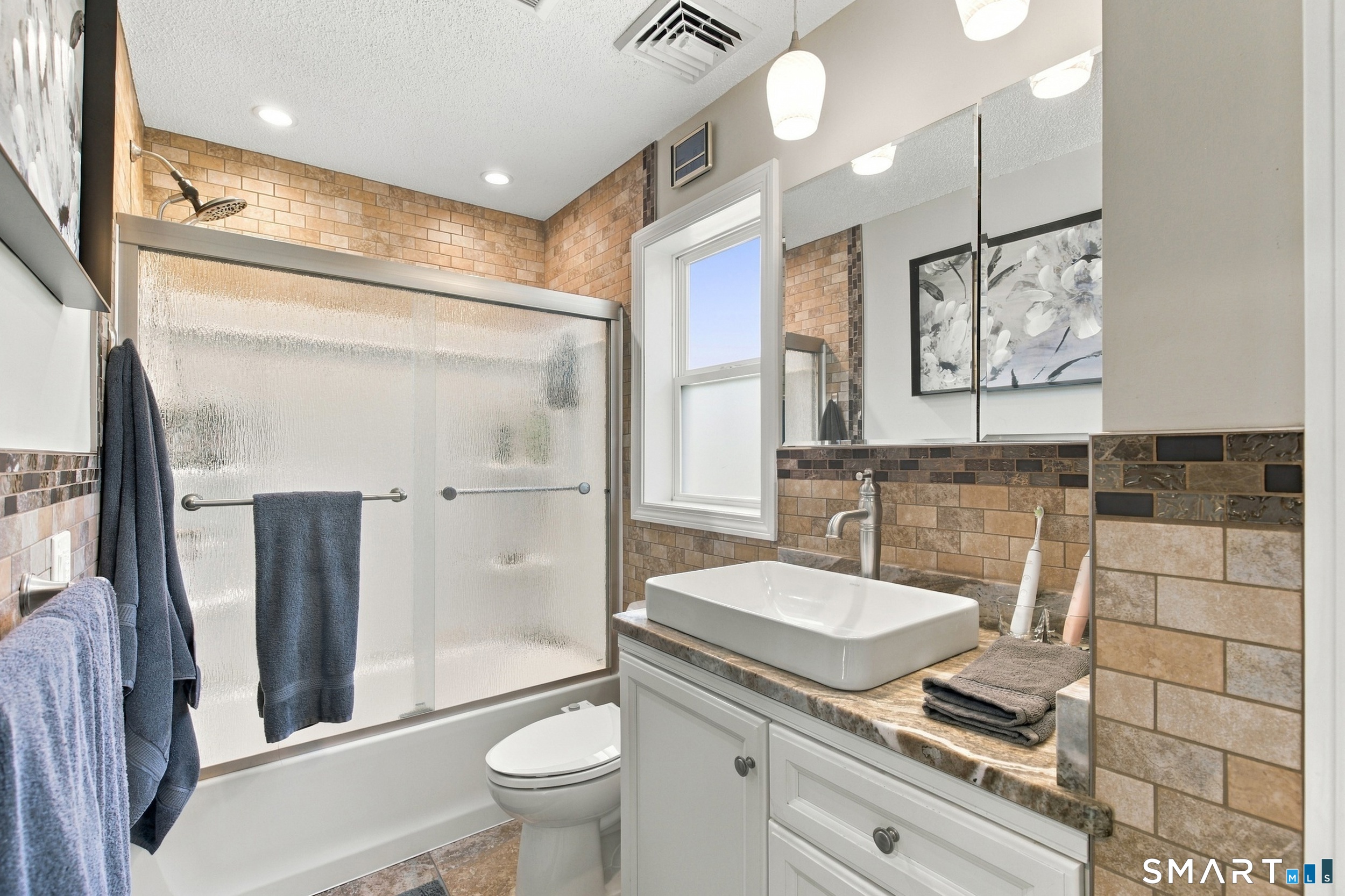 101 Deercrest Drive photo 21