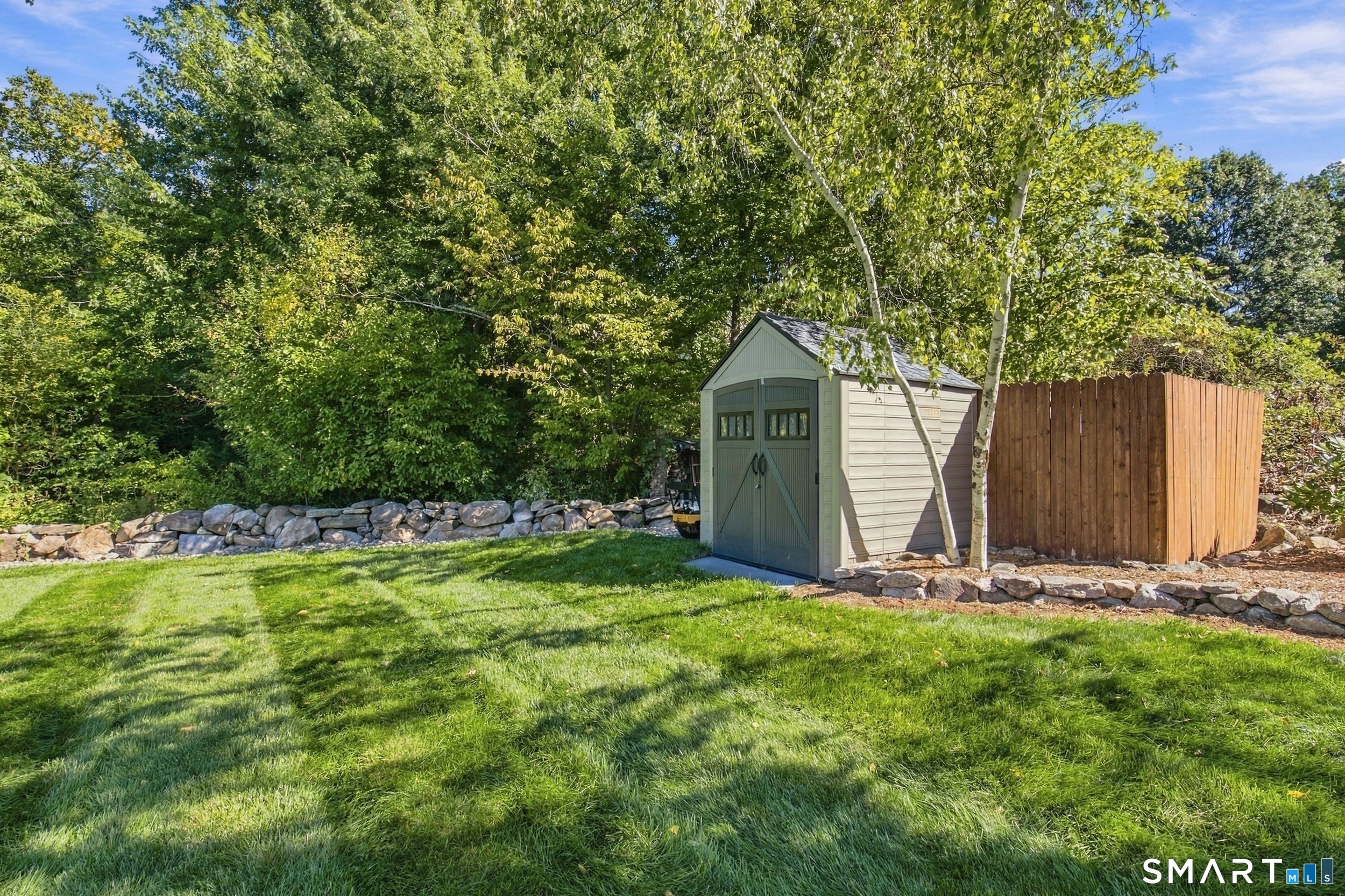 101 Deercrest Drive photo 37