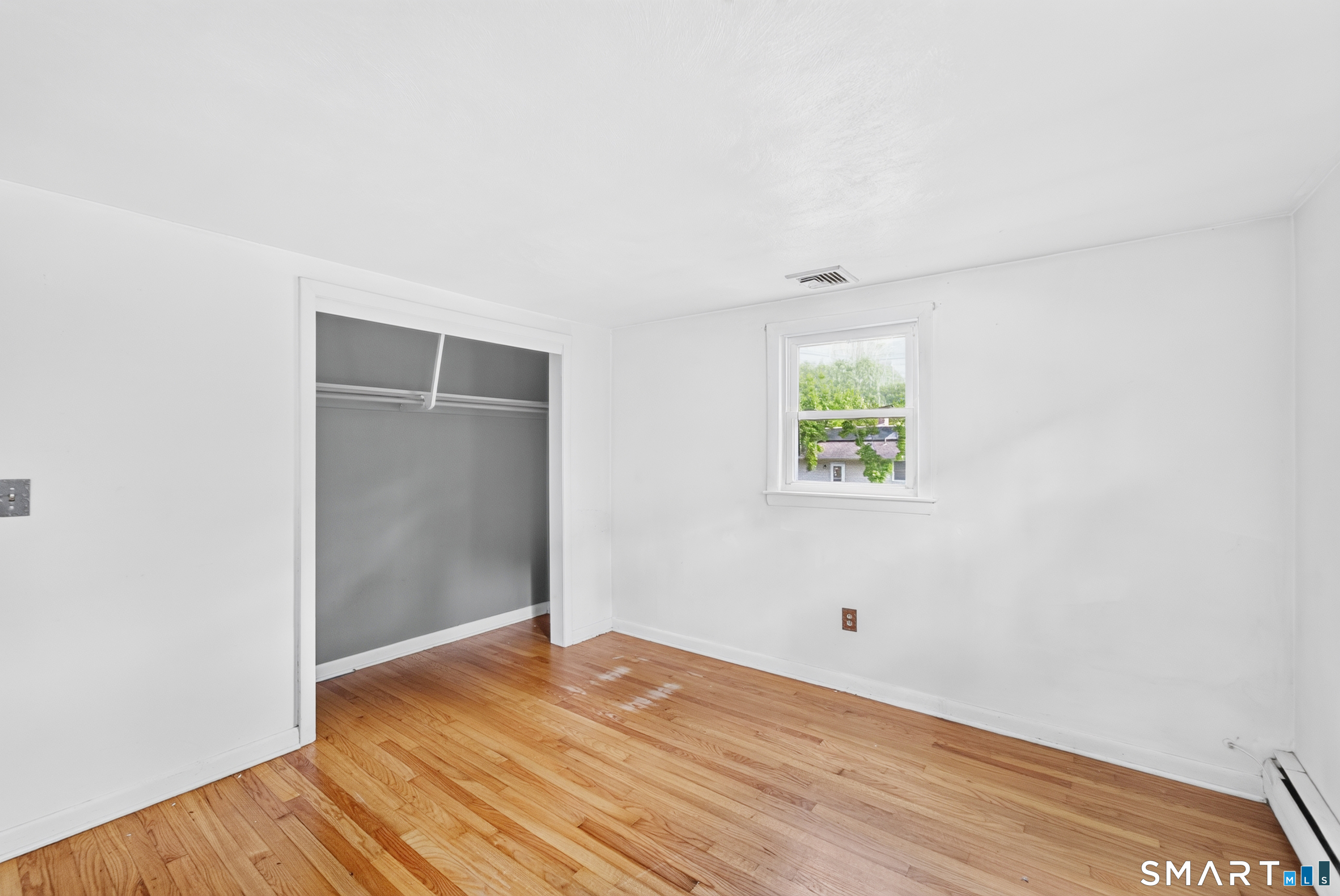 31 Dydo Drive photo 13